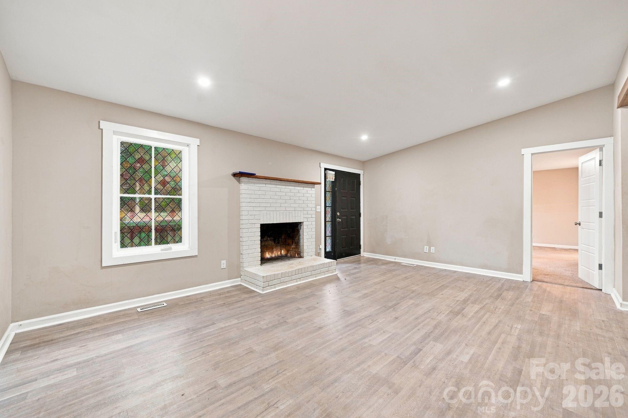 Single Family Residence at 600 Briar Creek Road, Gastonia, photo 14 of 33