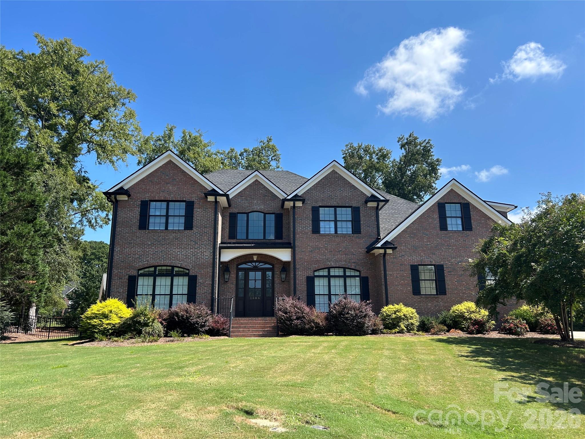 1686 Nestledown Court
