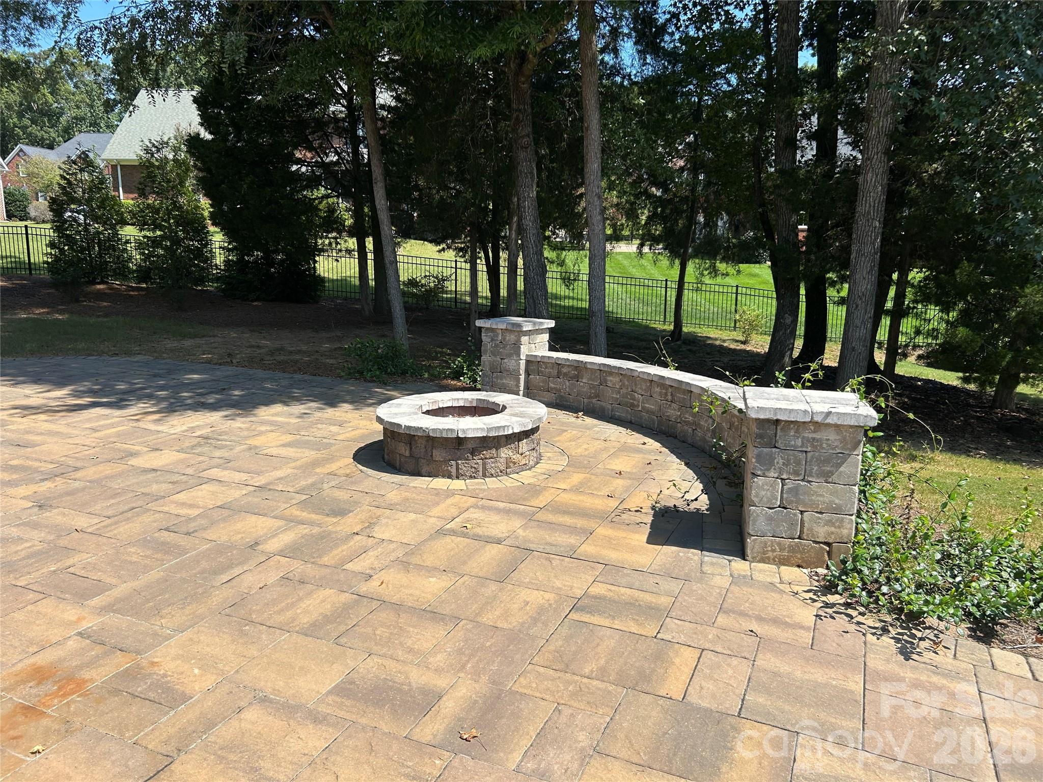 Entertaining Area - 1686 Nestledown Court, Rock Hill