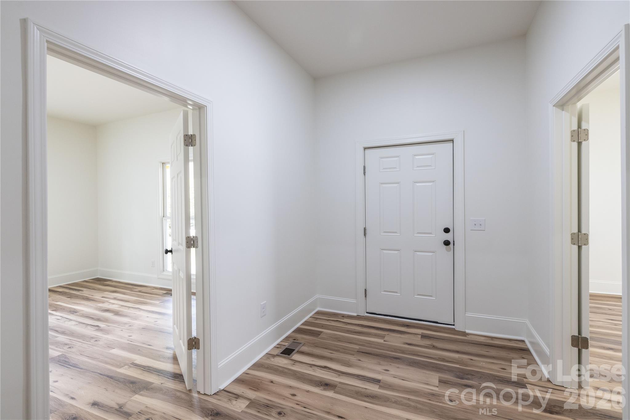 Single Family Residence at 609 W Liberty Street, Salisbury, photo 7 of 37