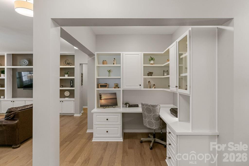 Single Family Residence at 378 Broadleaf Drive, Denver, photo 24 of 42