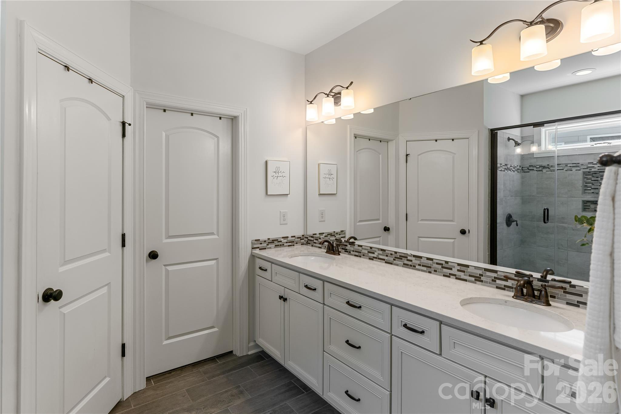 Single Family Residence at 378 Broadleaf Drive, Denver, photo 27 of 42
