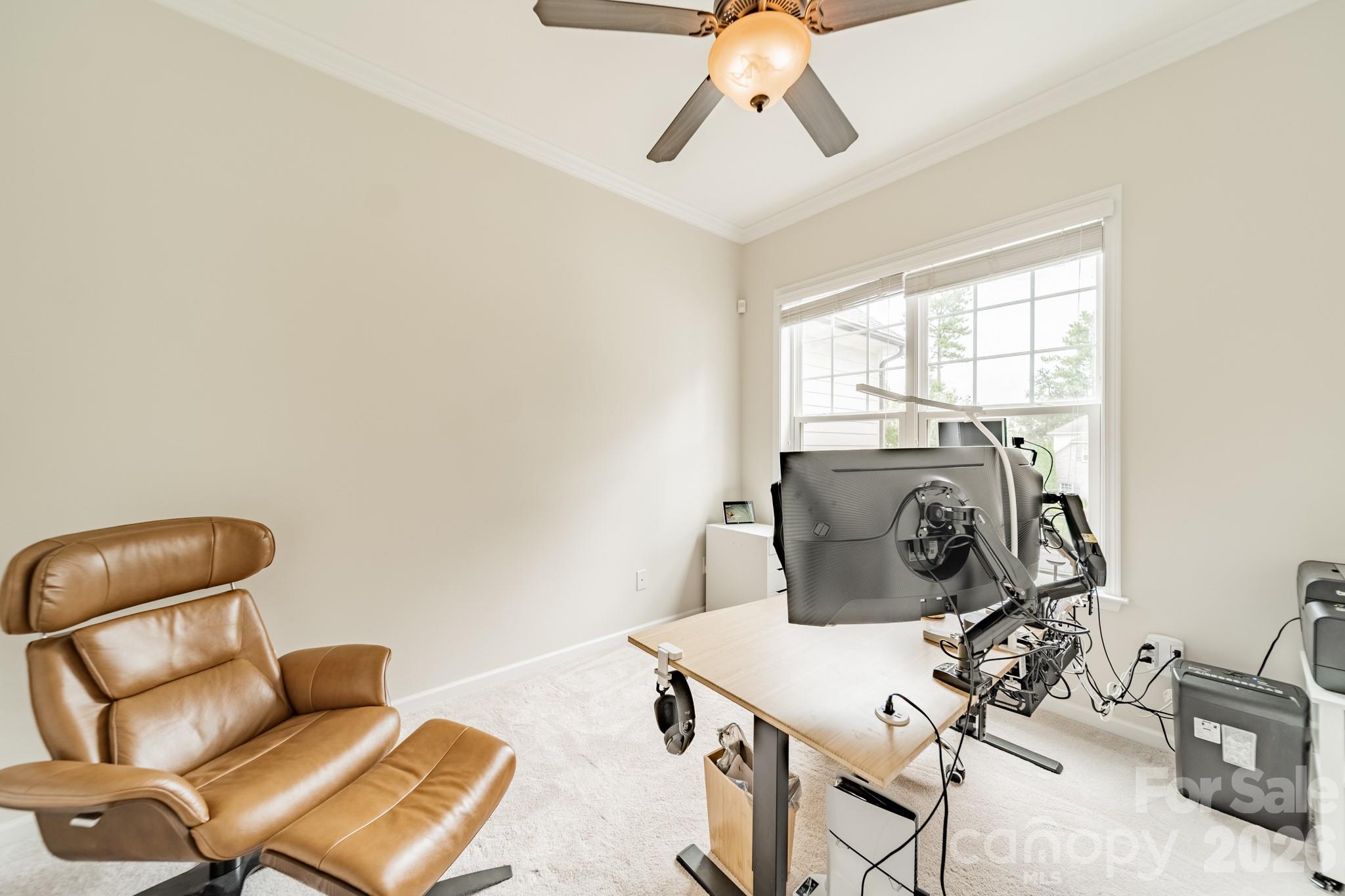 Single Family Residence at 317 Holdsworth Drive, Mount Holly, photo 15 of 48