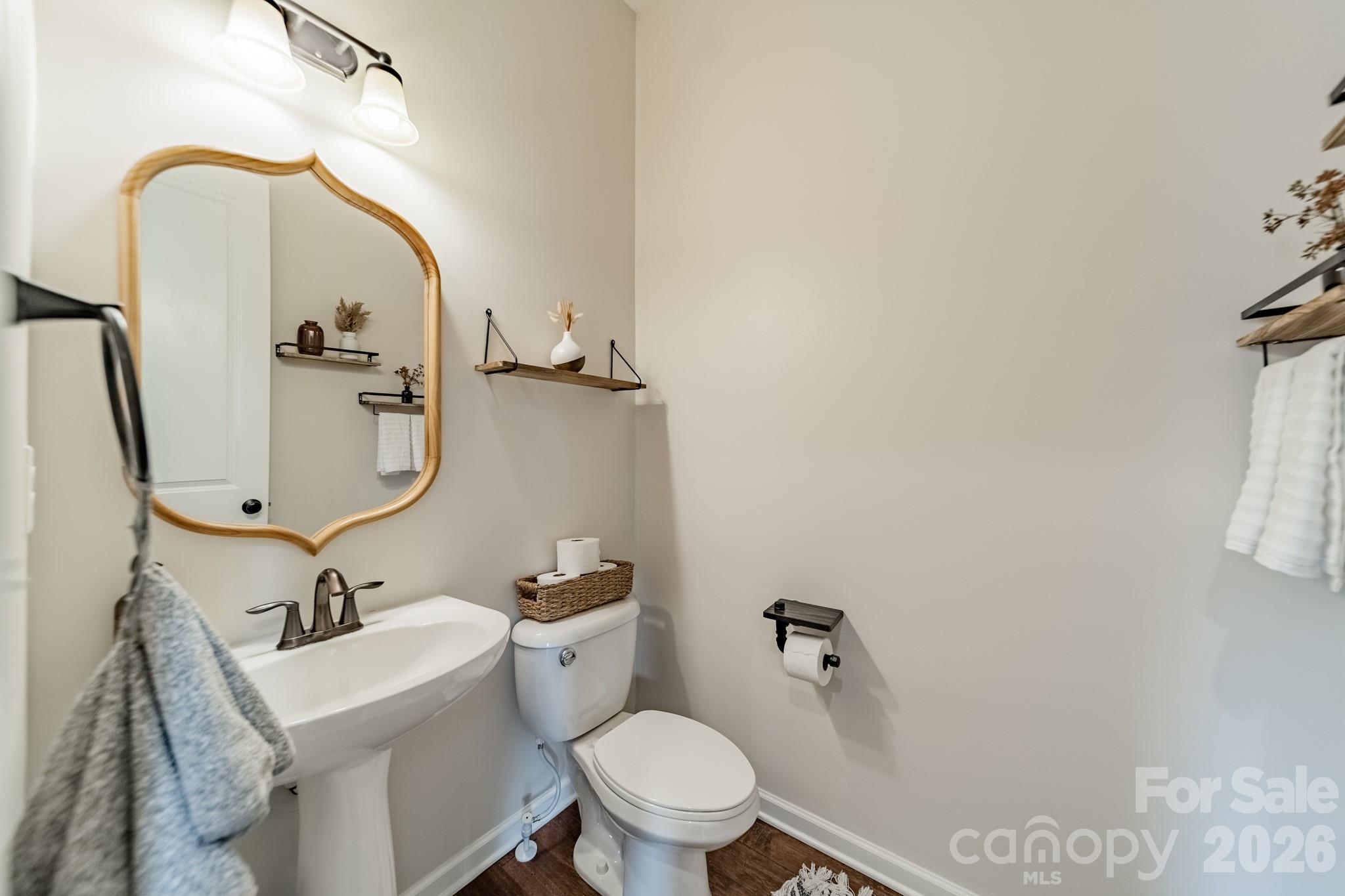 Single Family Residence at 317 Holdsworth Drive, Mount Holly, photo 17 of 48