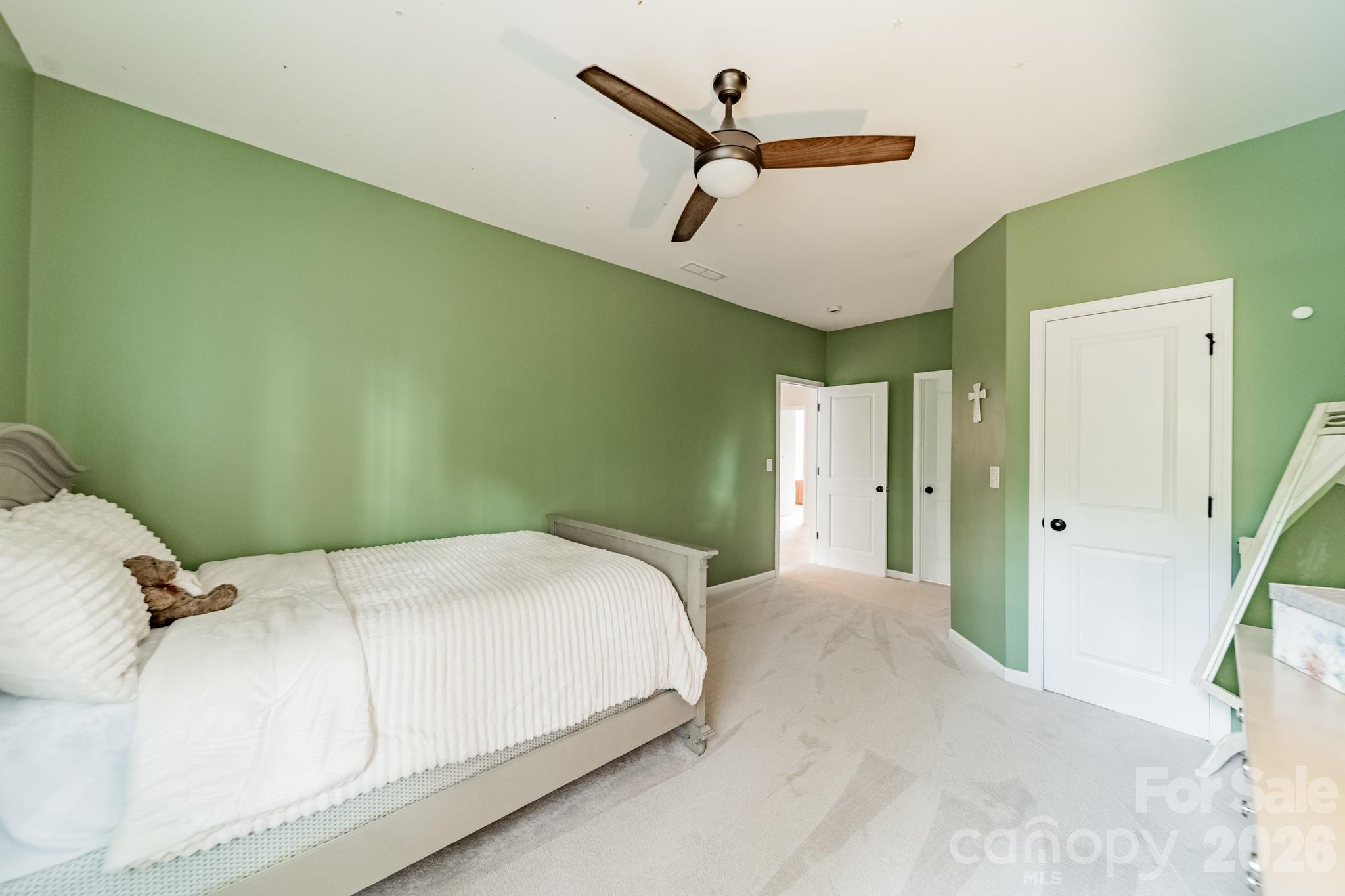 Single Family Residence at 317 Holdsworth Drive, Mount Holly, photo 34 of 48