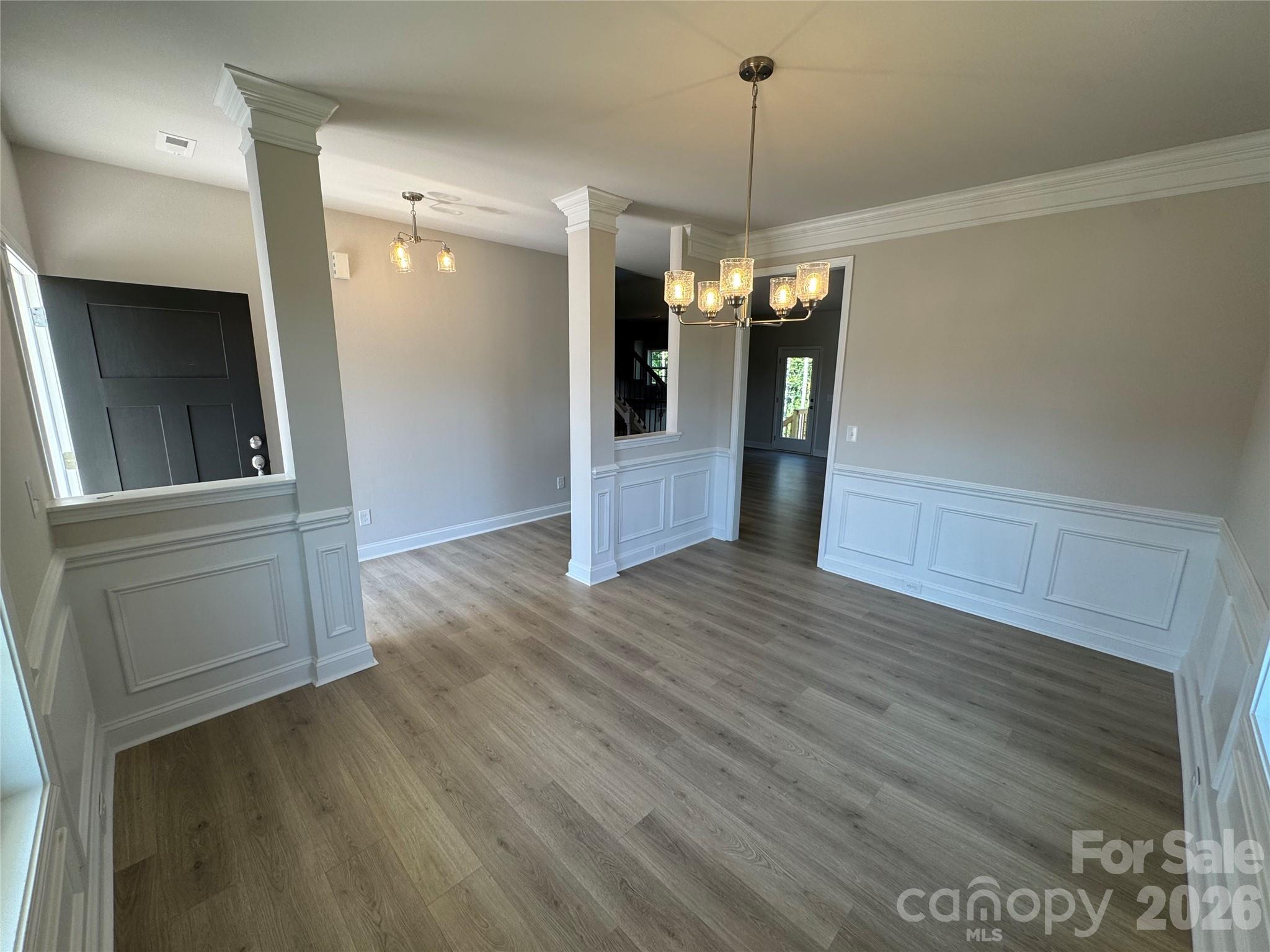 Single Family Residence at 1546 Autumn Lane, York, photo 5 of 38