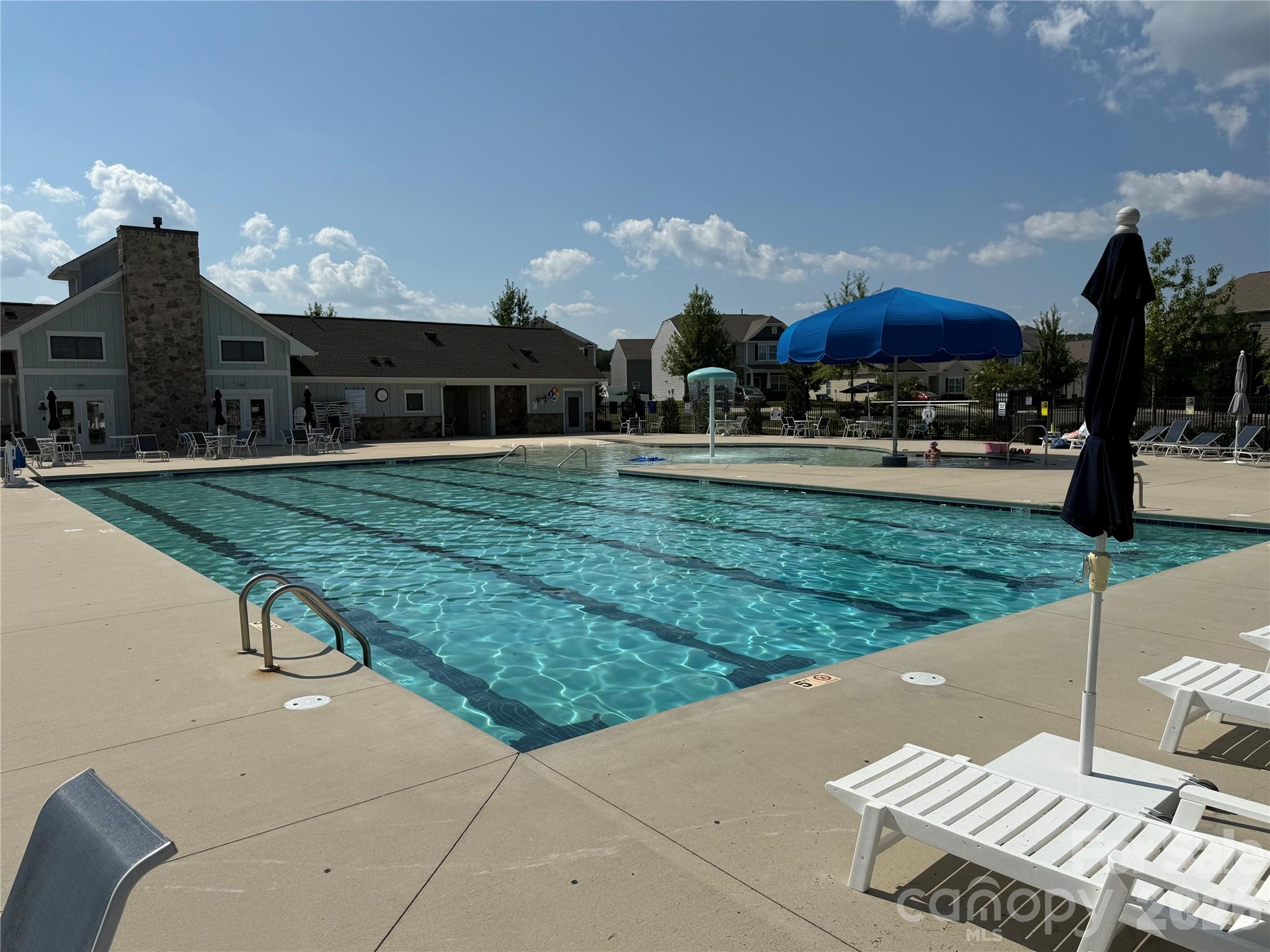 Pool - 107 Longleaf Drive, Mooresville