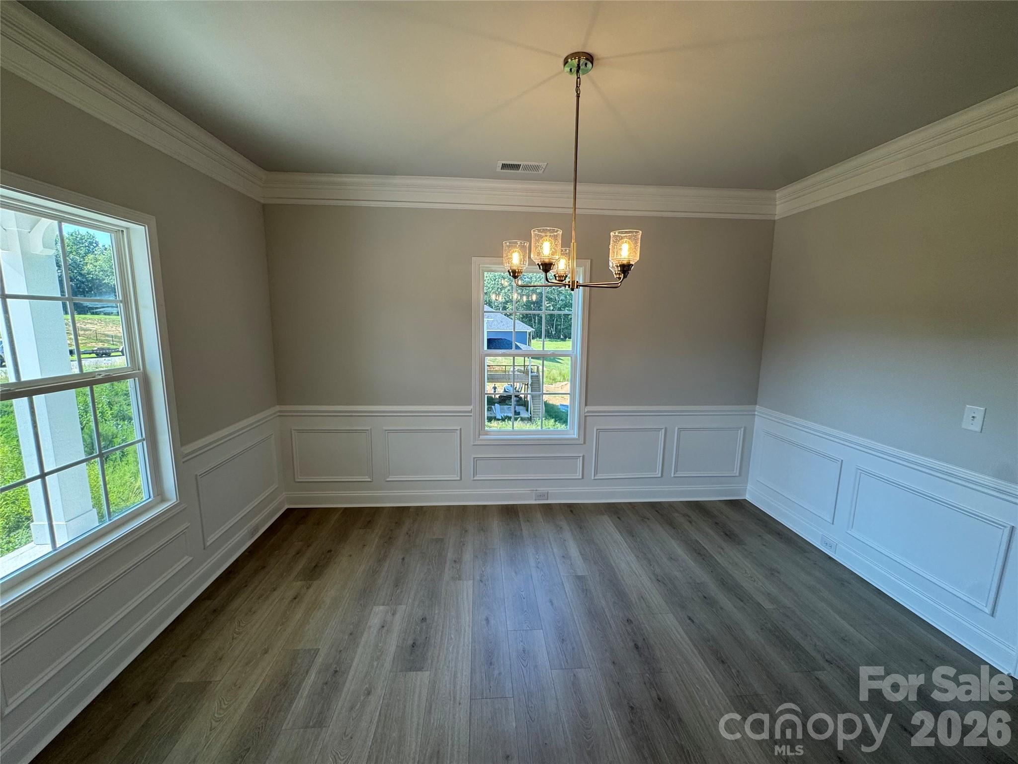 Single Family Residence at 1570 Autumn Lane, York, photo 5 of 39
