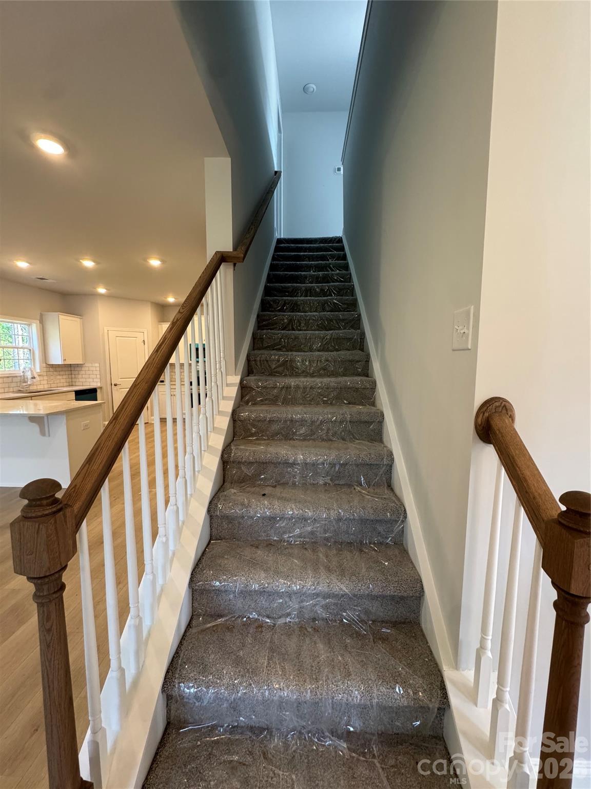 Single Family Residence at 1570 Autumn Lane, York, photo 12 of 39