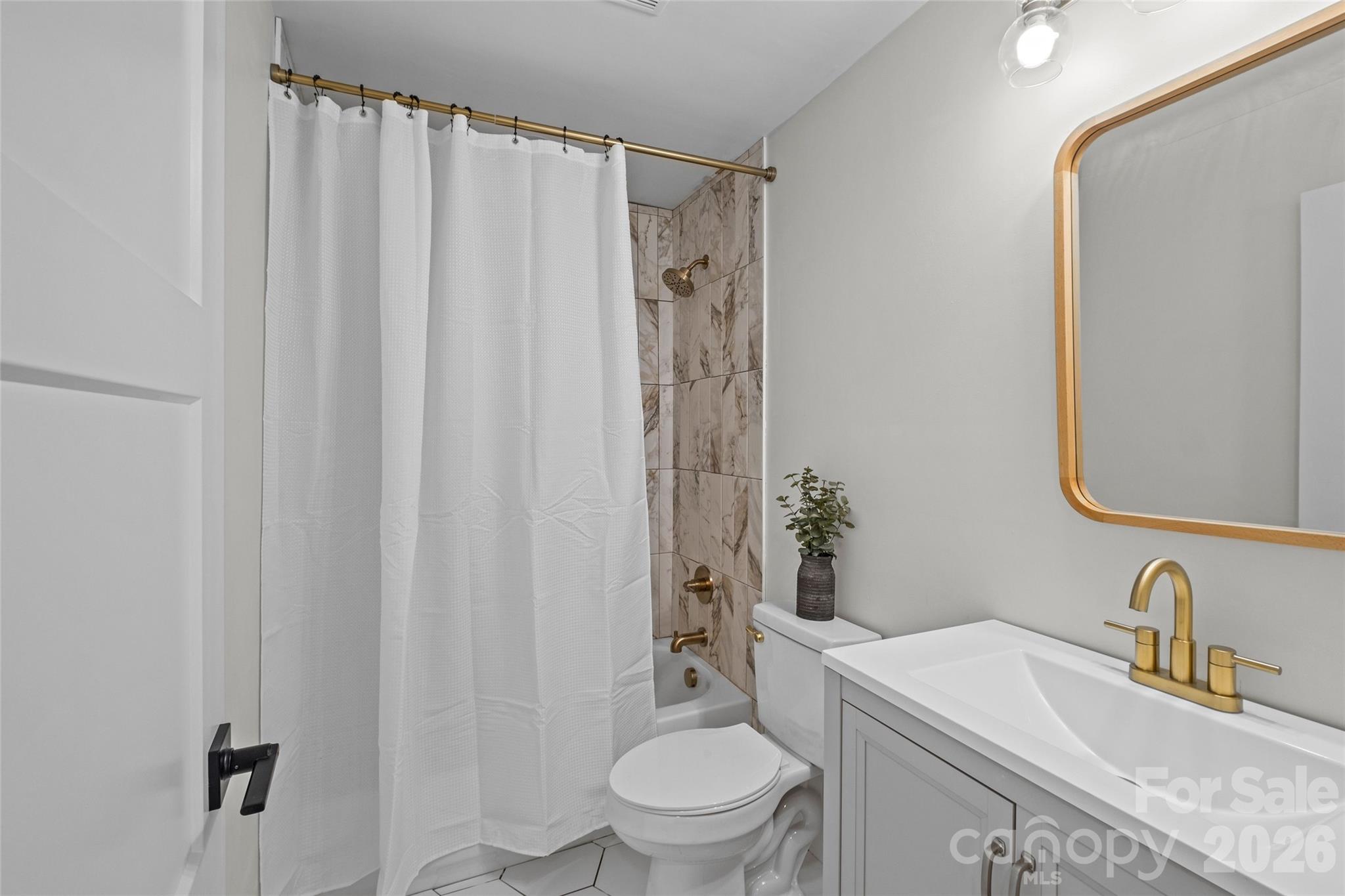 Single Family Residence at 691 Gibson Drive NW, Concord, photo 6 of 29