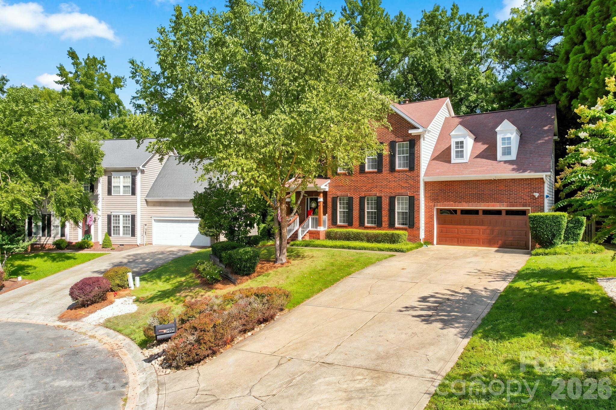 Single Family Residence at 104 Oak Grove Court, Fort Mill, photo 42 of 48