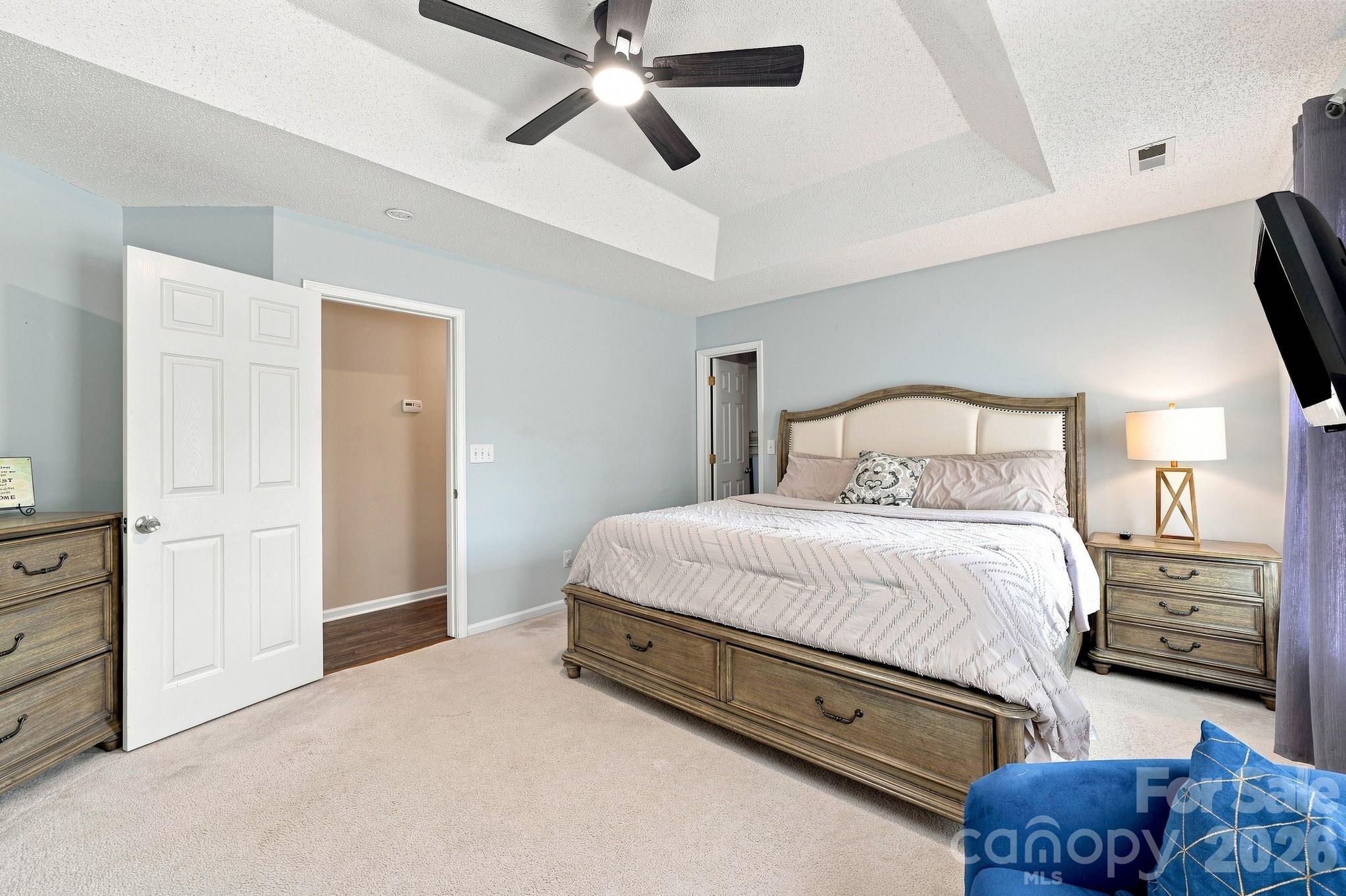 Single Family Residence at 104 Oak Grove Court, Fort Mill, photo 19 of 48