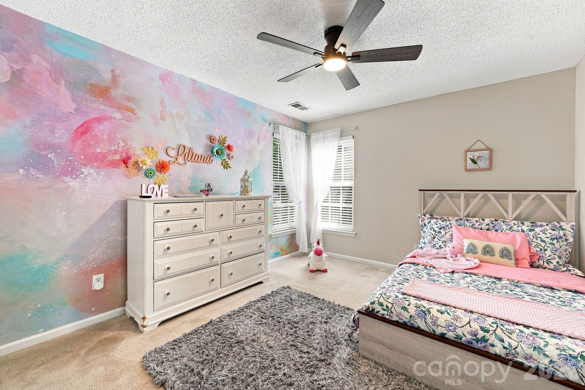 Single Family Residence at 104 Oak Grove Court, Fort Mill, photo 26 of 48