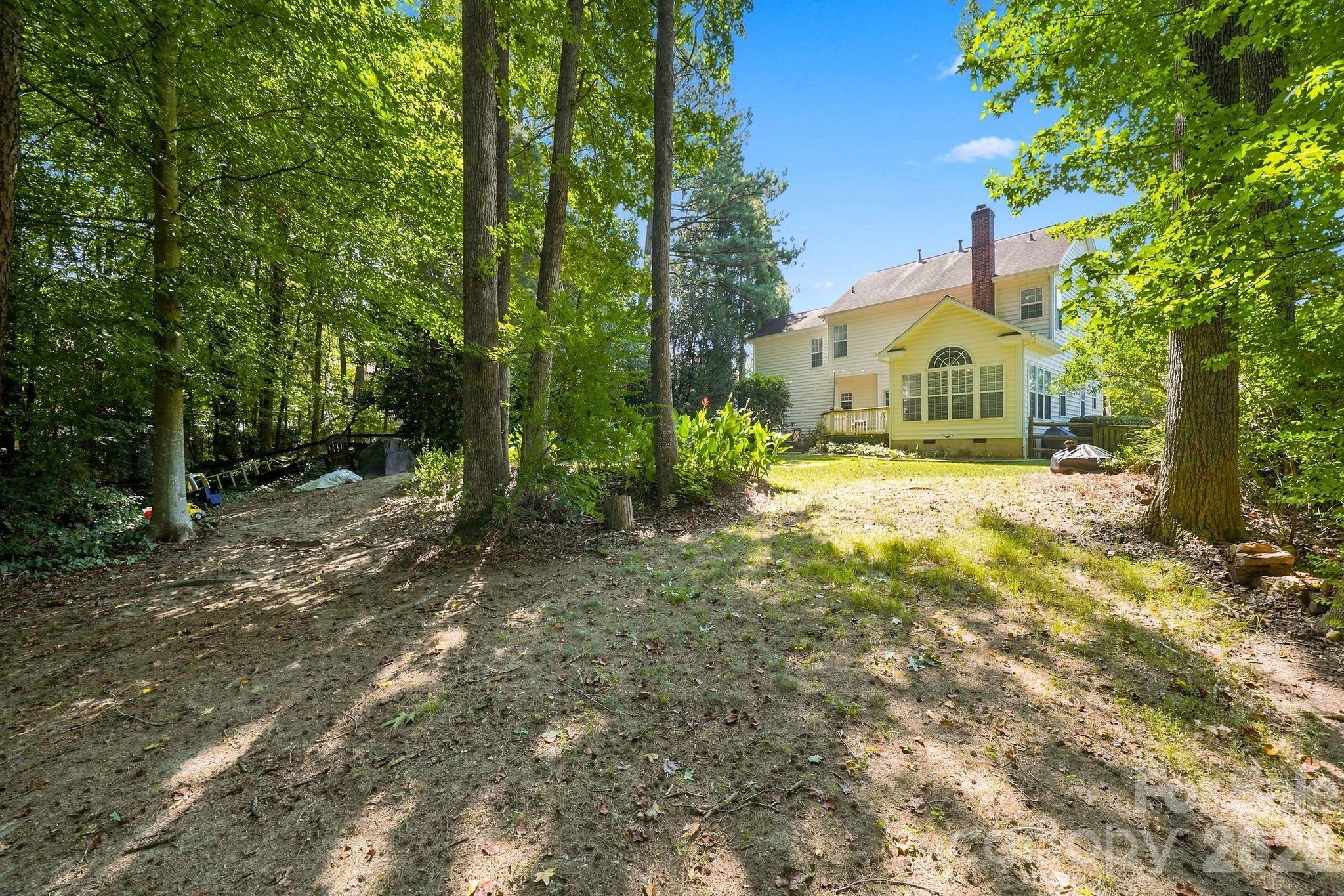 Single Family Residence at 104 Oak Grove Court, Fort Mill, photo 39 of 48