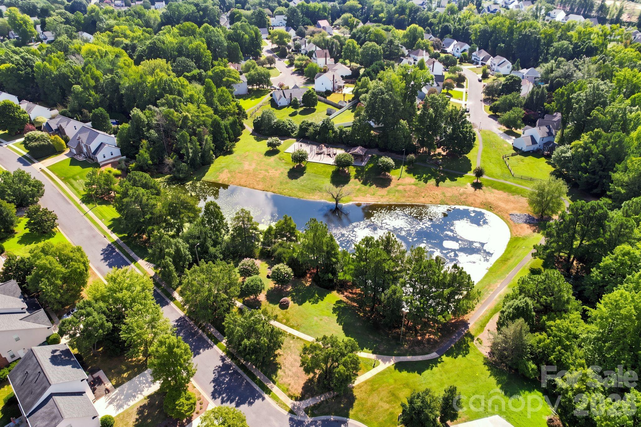 Single Family Residence at 104 Oak Grove Court, Fort Mill, photo 45 of 48