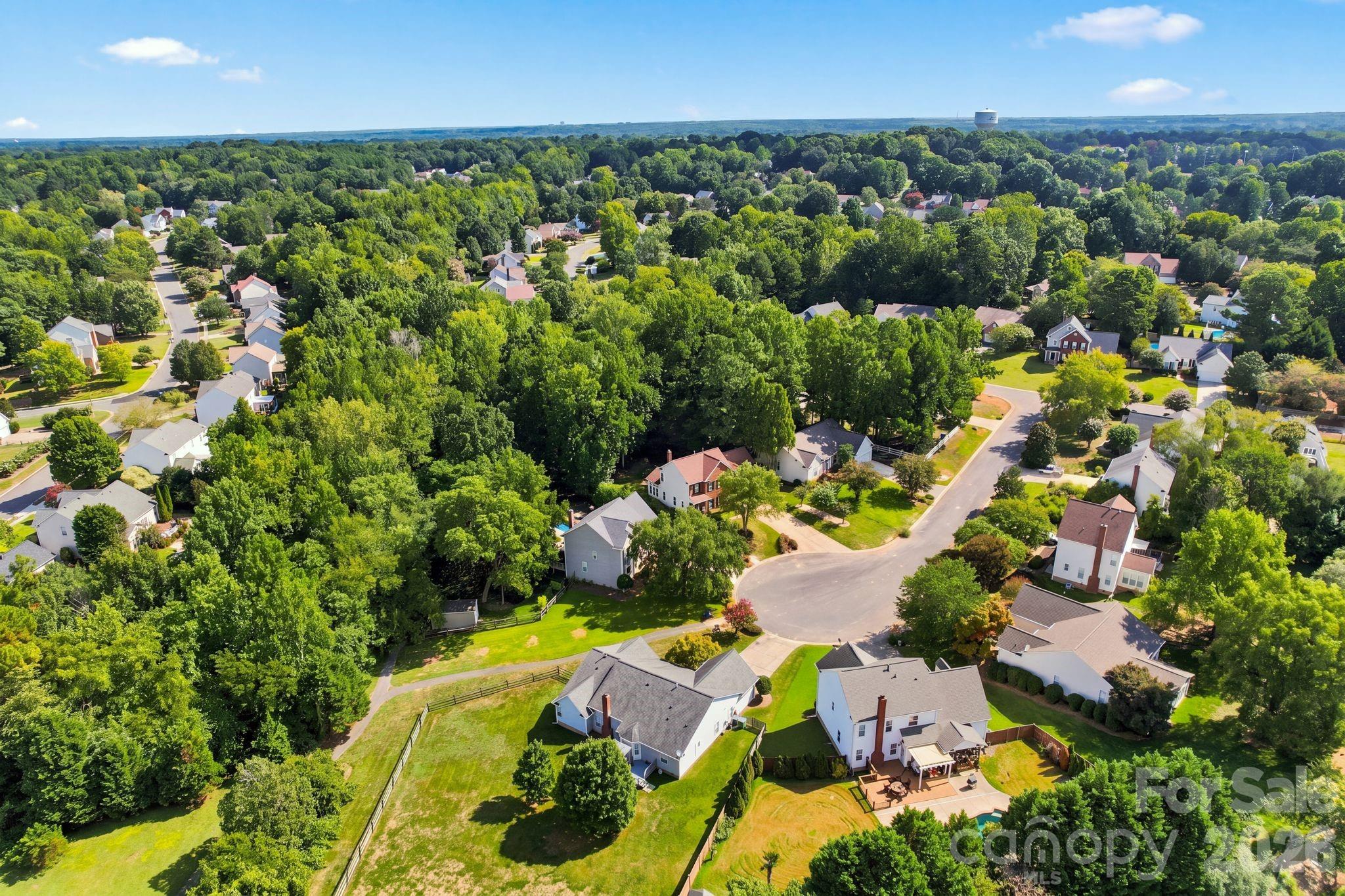 Single Family Residence at 104 Oak Grove Court, Fort Mill, photo 47 of 48