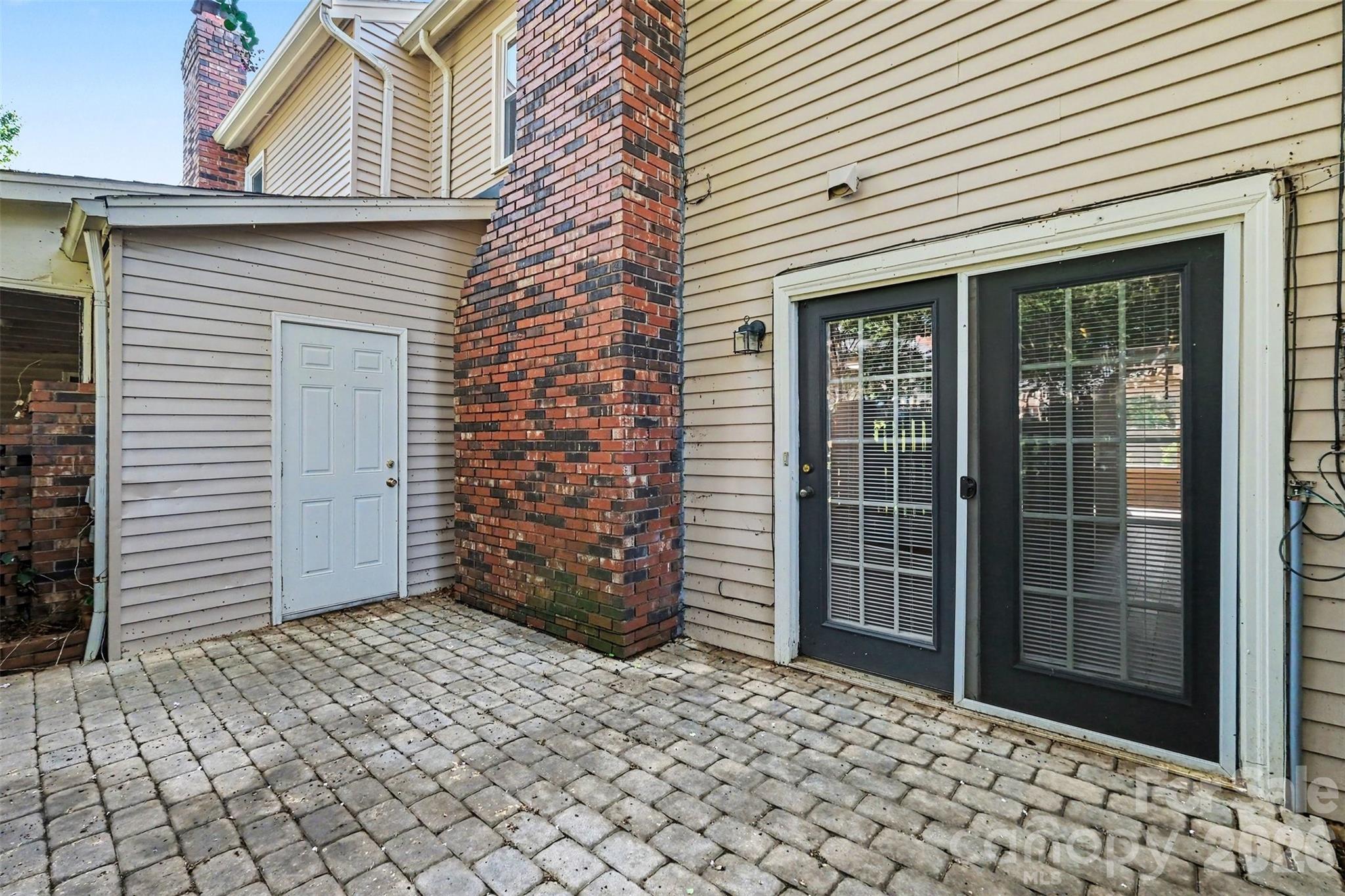 Condominium at 2705 N Center Street, Hickory, photo 28 of 31