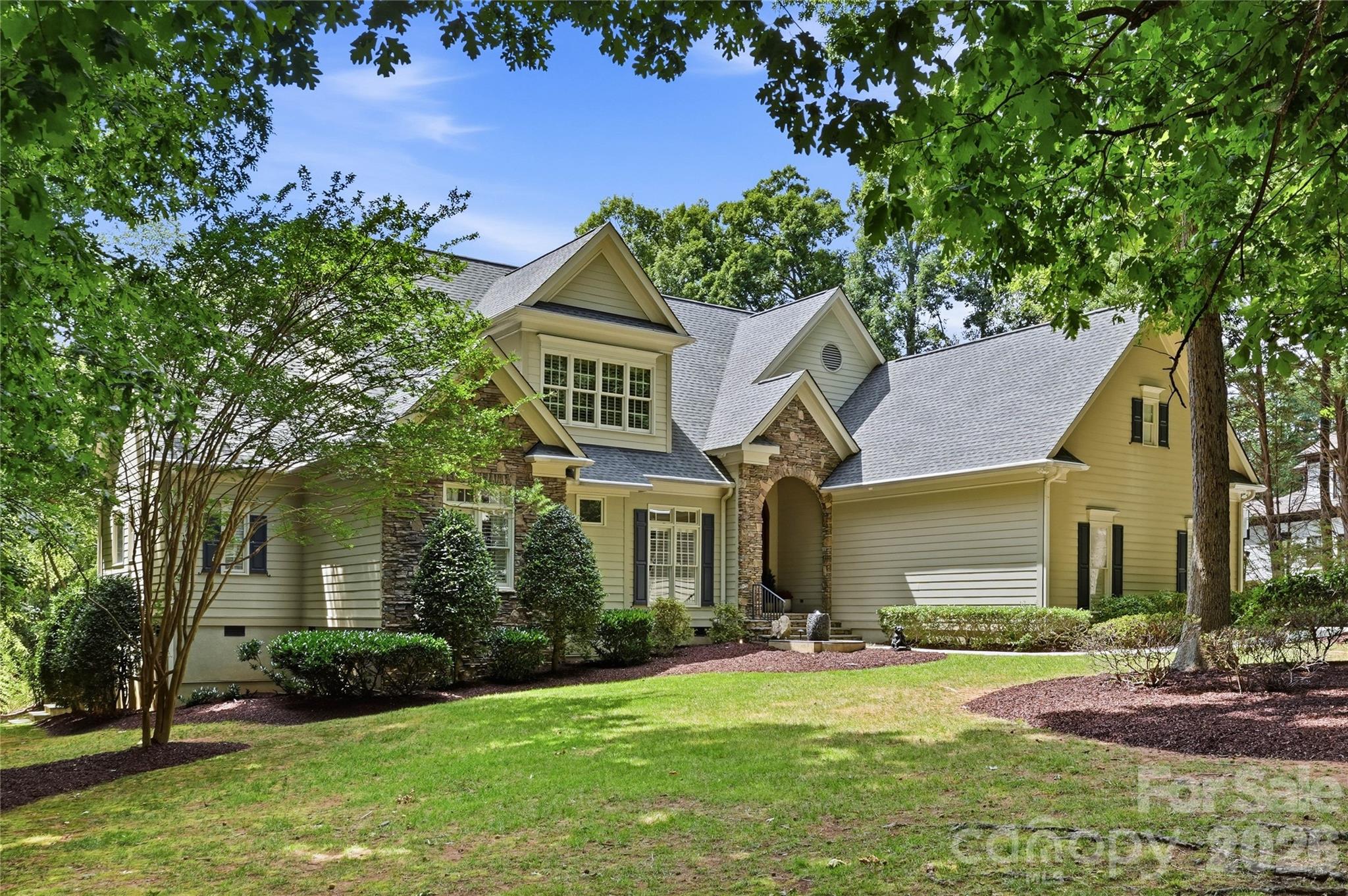 Single Family Residence at 168 Dedham Loop, Mooresville, photo 4 of 48