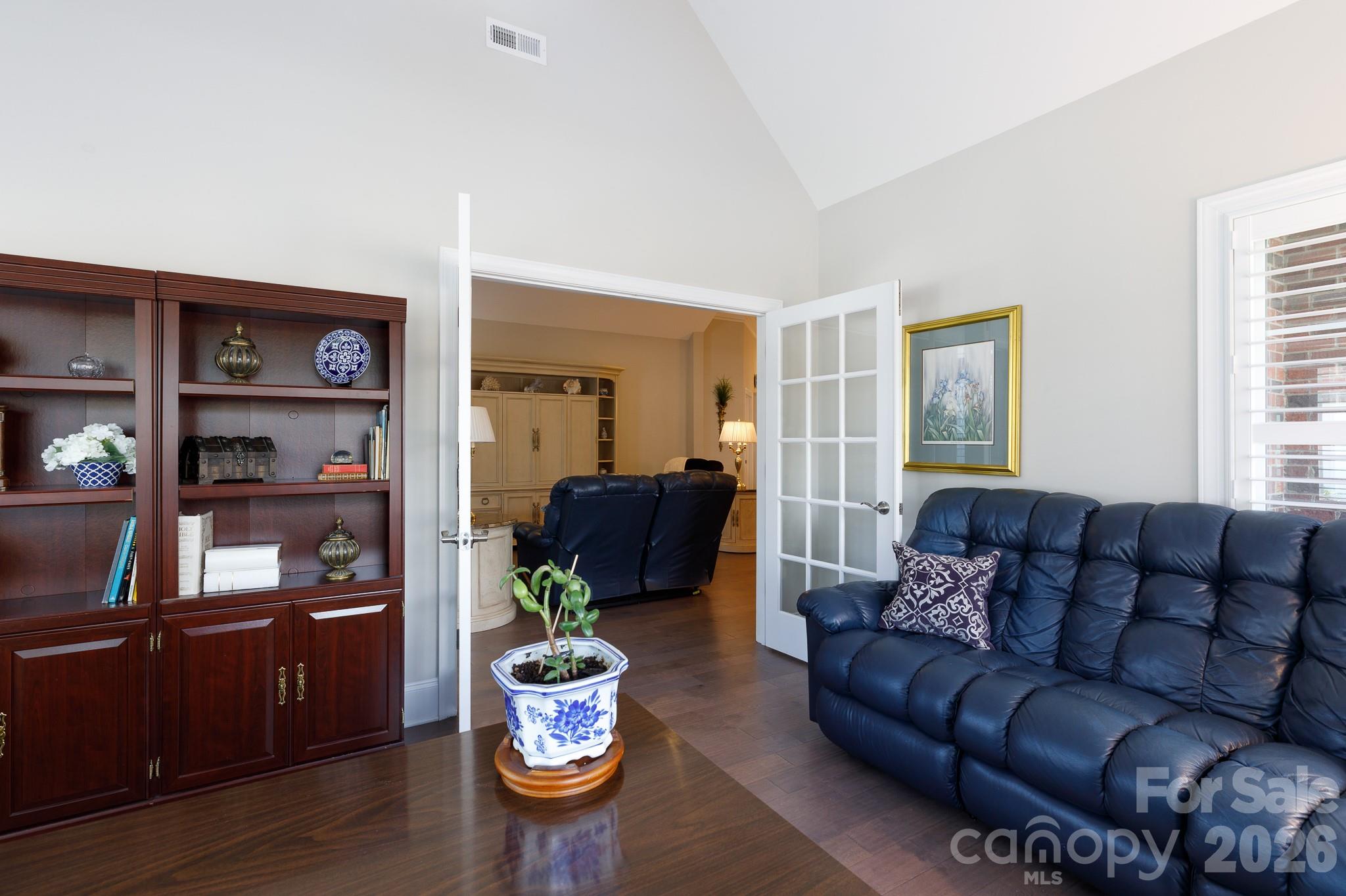 Single Family Residence at 399 Quinby Way, Rock Hill, photo 10 of 43