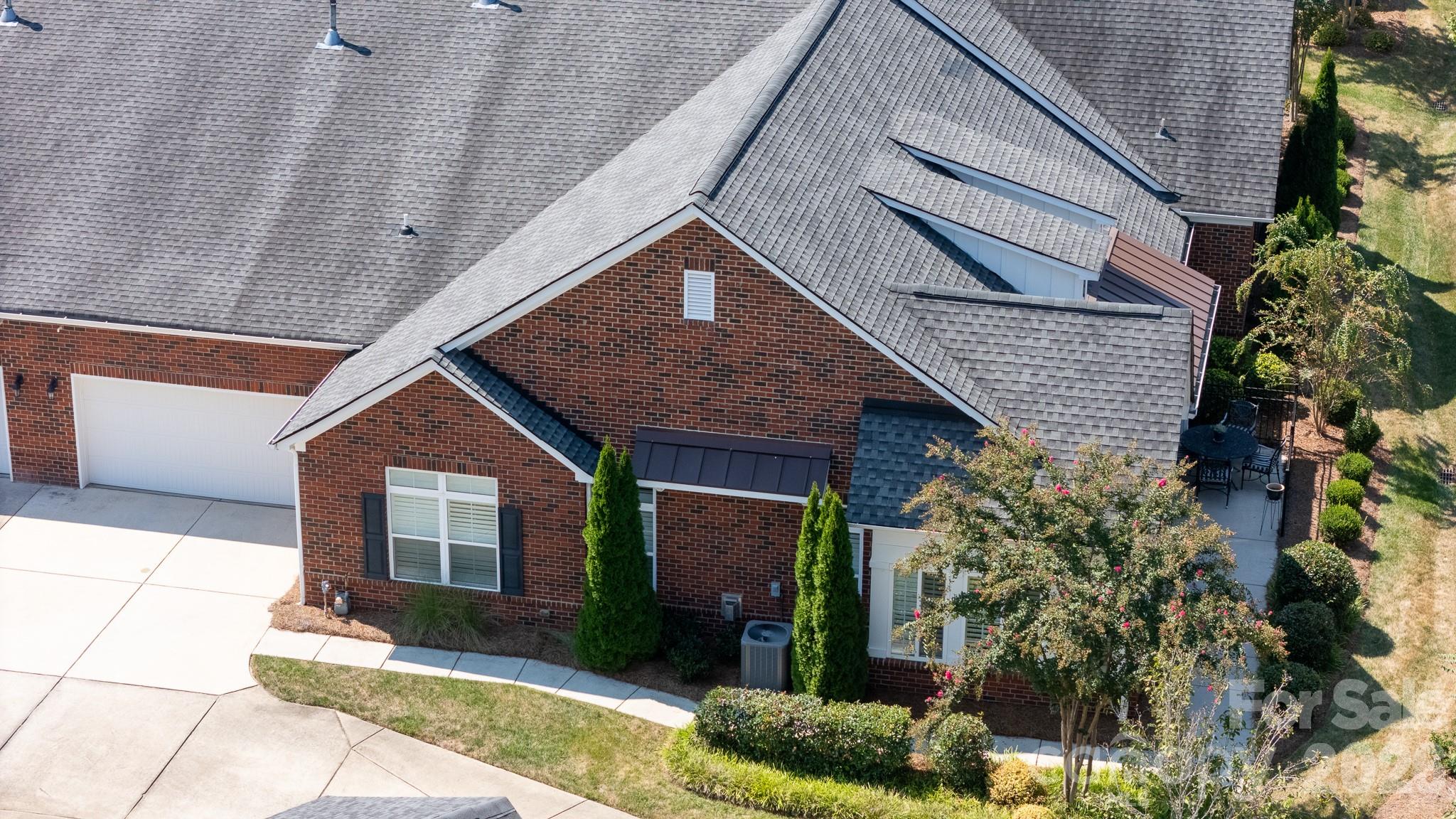Single Family Residence at 399 Quinby Way, Rock Hill, photo 34 of 43