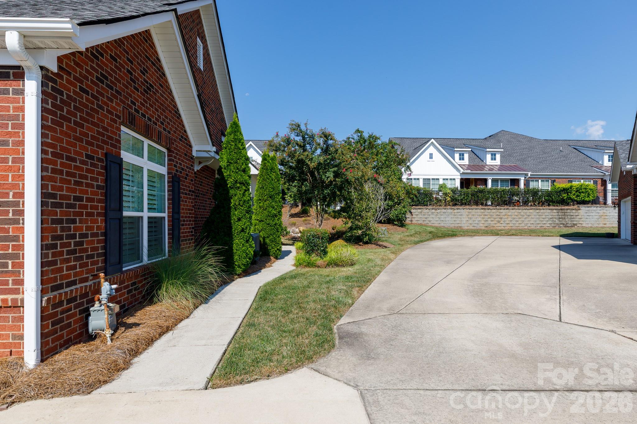 Single Family Residence at 399 Quinby Way, Rock Hill, photo 38 of 43