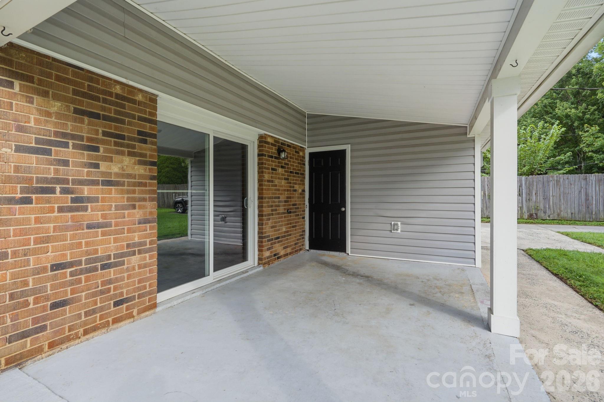 Single Family Residence at 8208 Idlewild Road, Indian Trail, photo 14 of 40
