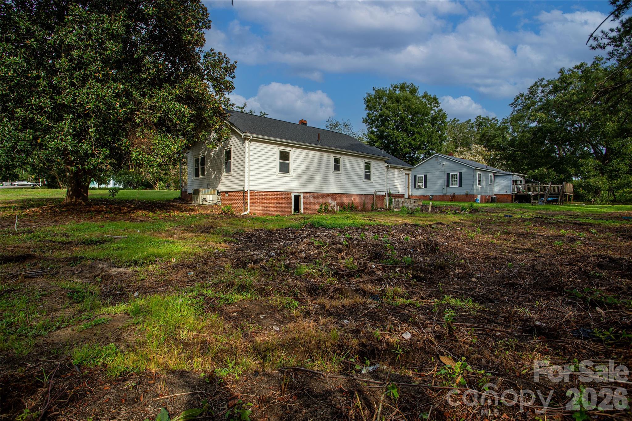 Single Family Residence at 290 Airport Road, Rockingham, photo 4 of 26