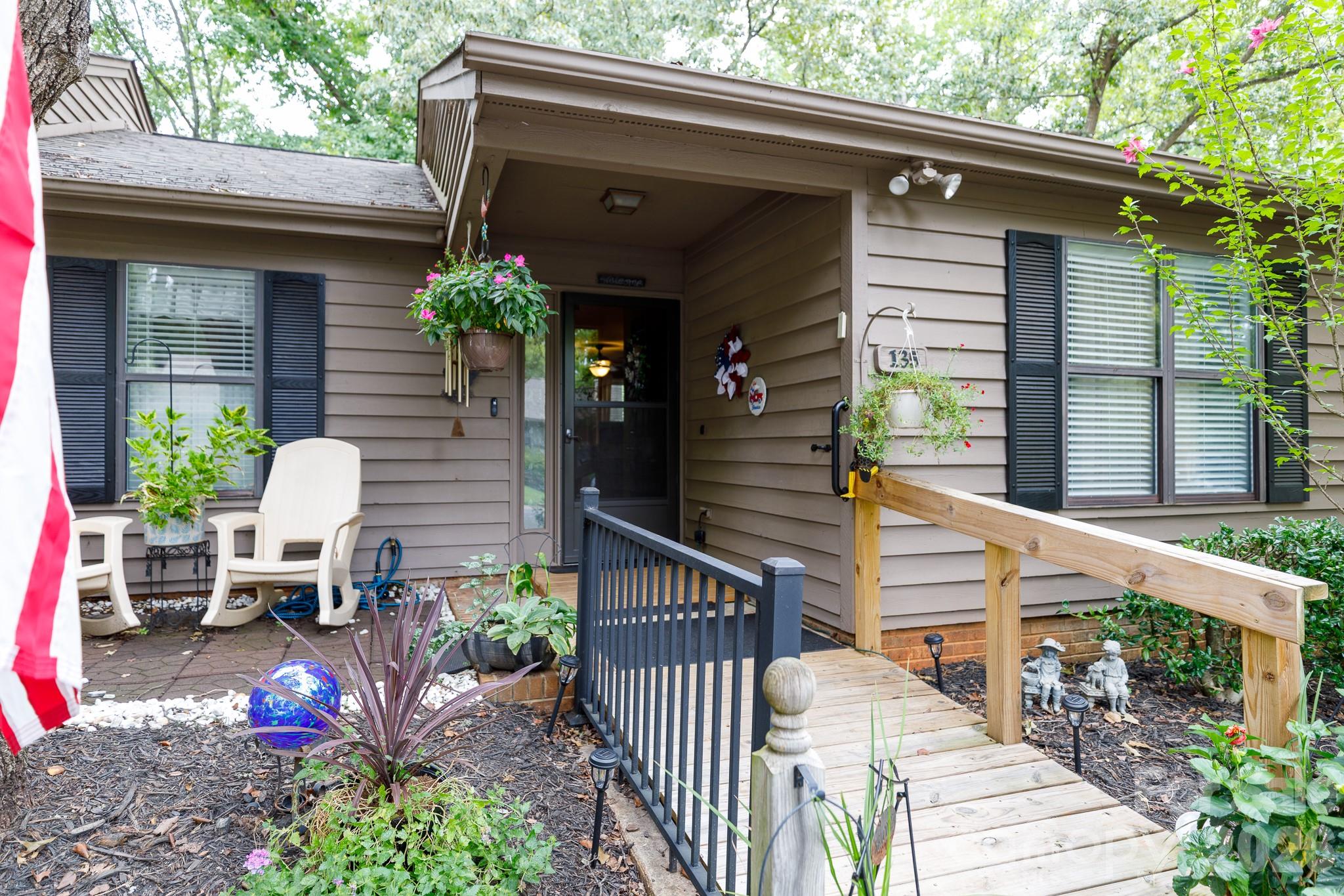 Condominium at 135 Cedar Hollow Street, Fort Mill, photo 3 of 28