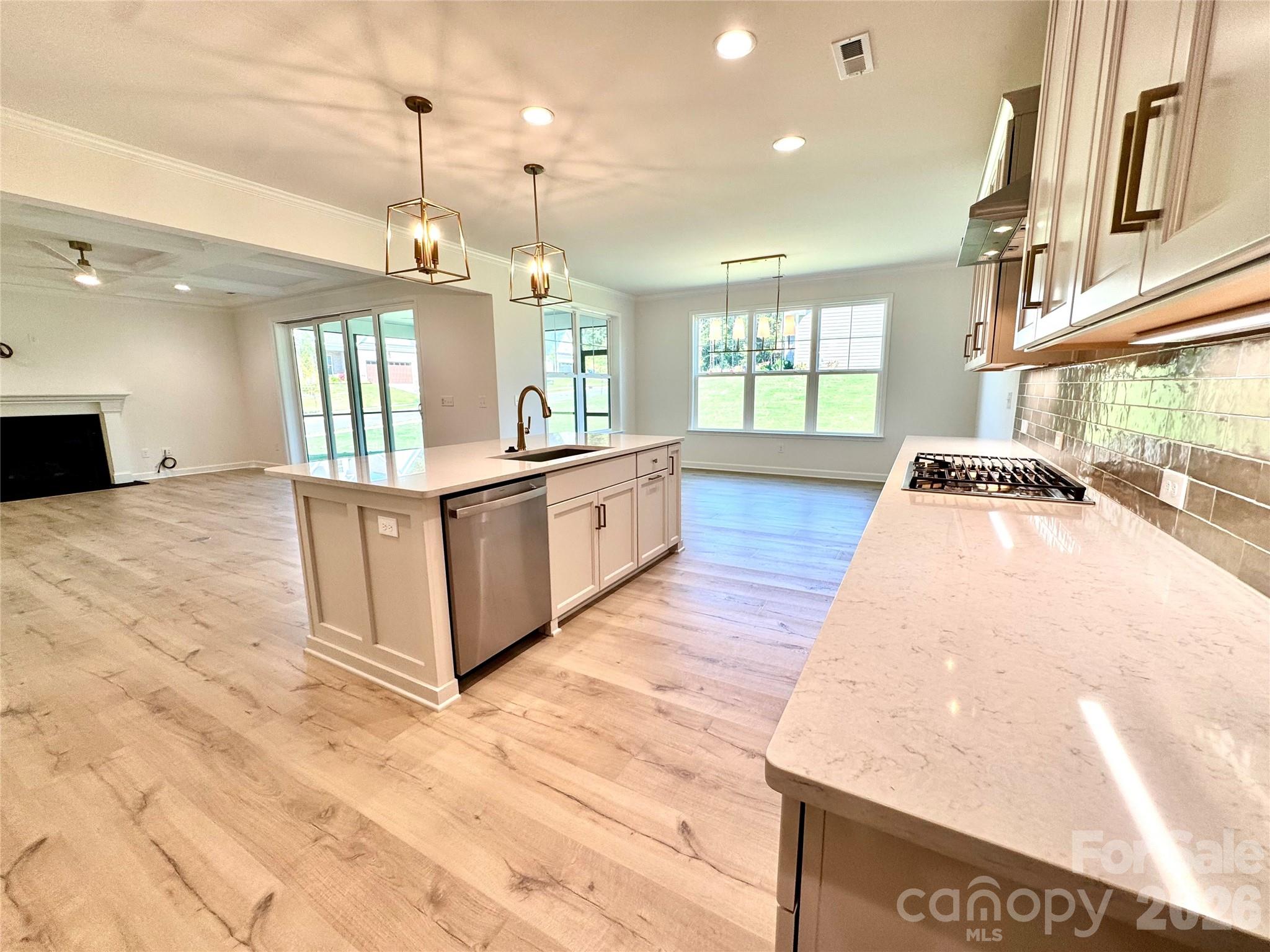 Single Family Residence at 187 Eve Ash Lane, Mooresville, photo 4 of 25