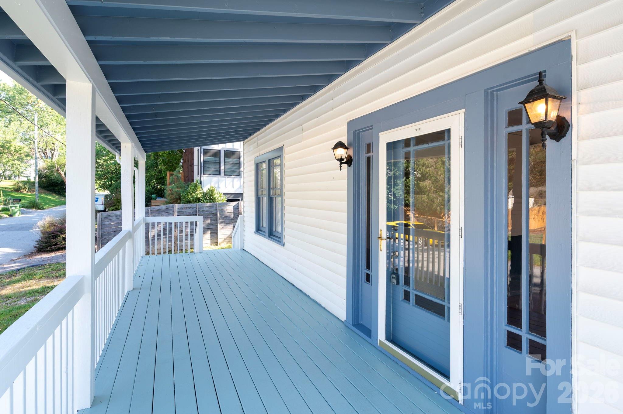 Front Porch - 203 Pennsylvania Avenue, Asheville