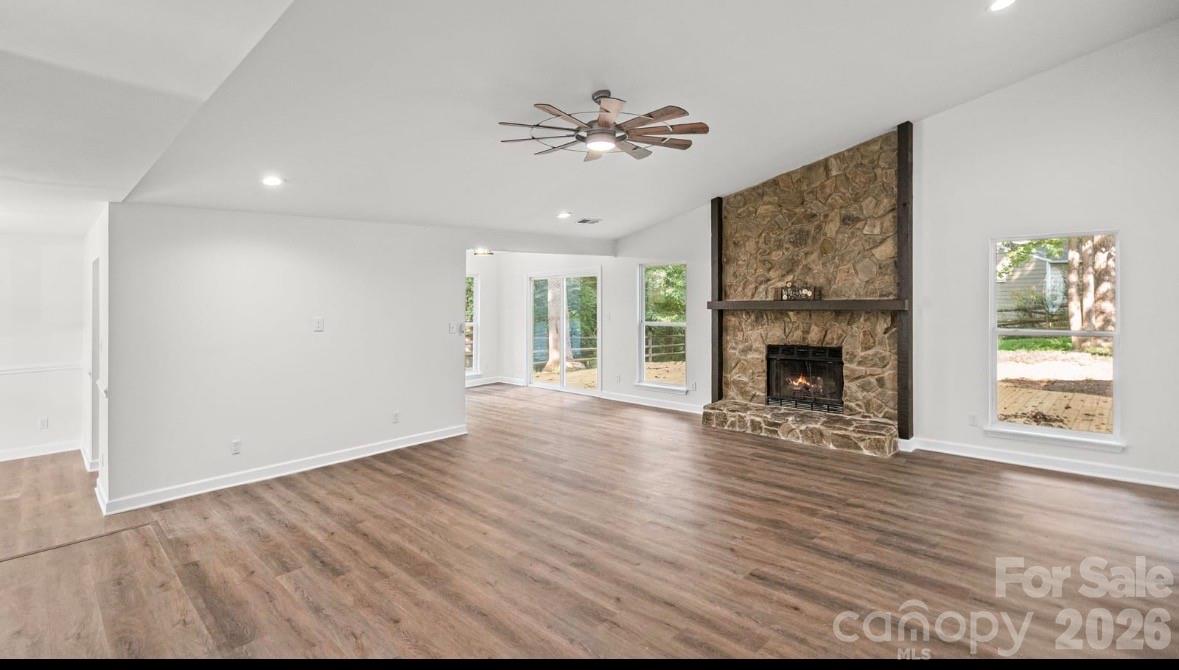 Single Family Residence at 7424 Lawyers Station Drive, Mint Hill, photo 10 of 37