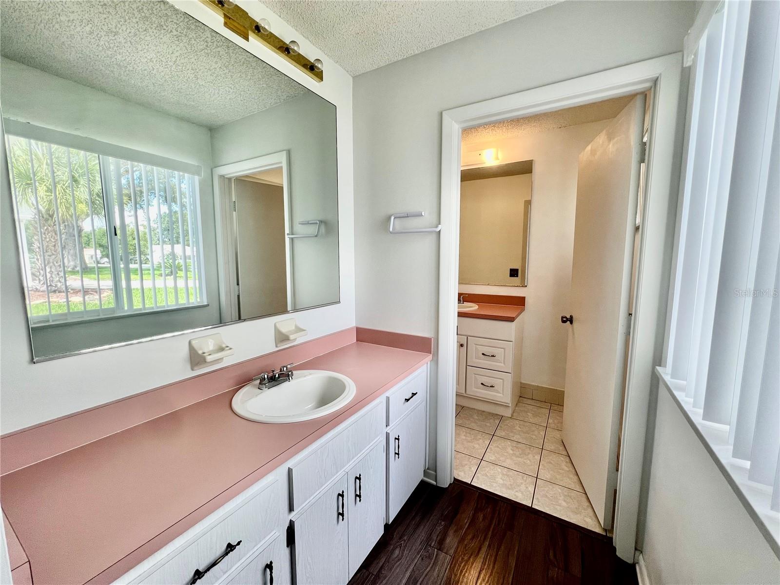 Primary Bedroom Ensuite - 10891 SW 89TH AVE, OCALA
