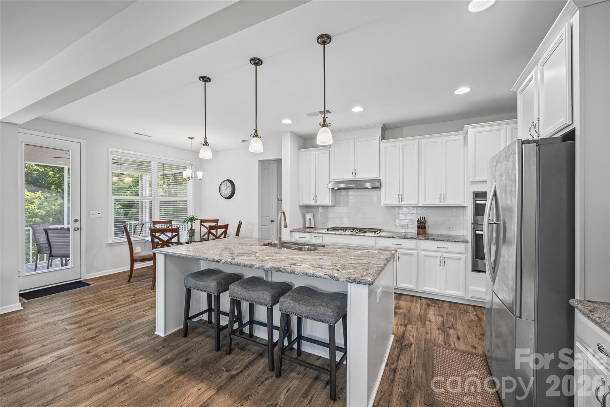 Single Family Residence at 4050 Brandywine Terrace, Lancaster, photo 11 of 45