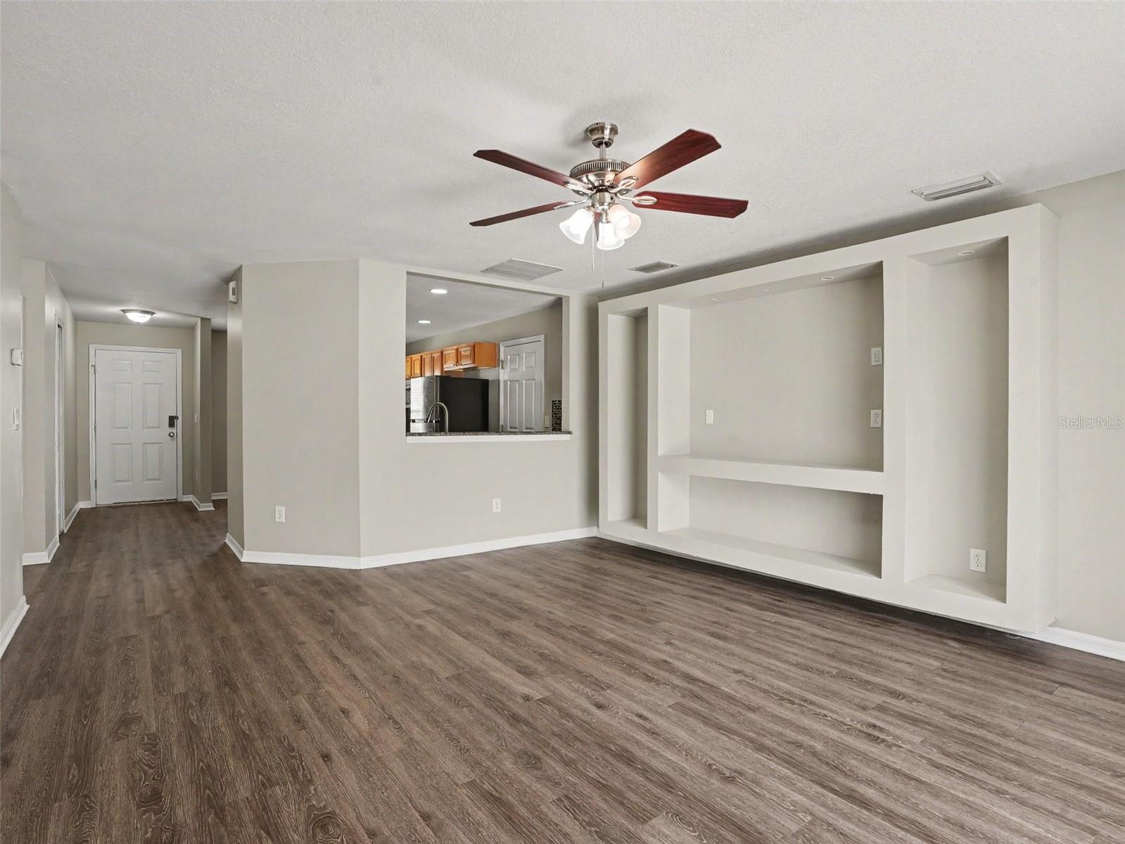 Single Family Residence at 1921 MANATEE DR, KISSIMMEE, photo 3 of 19