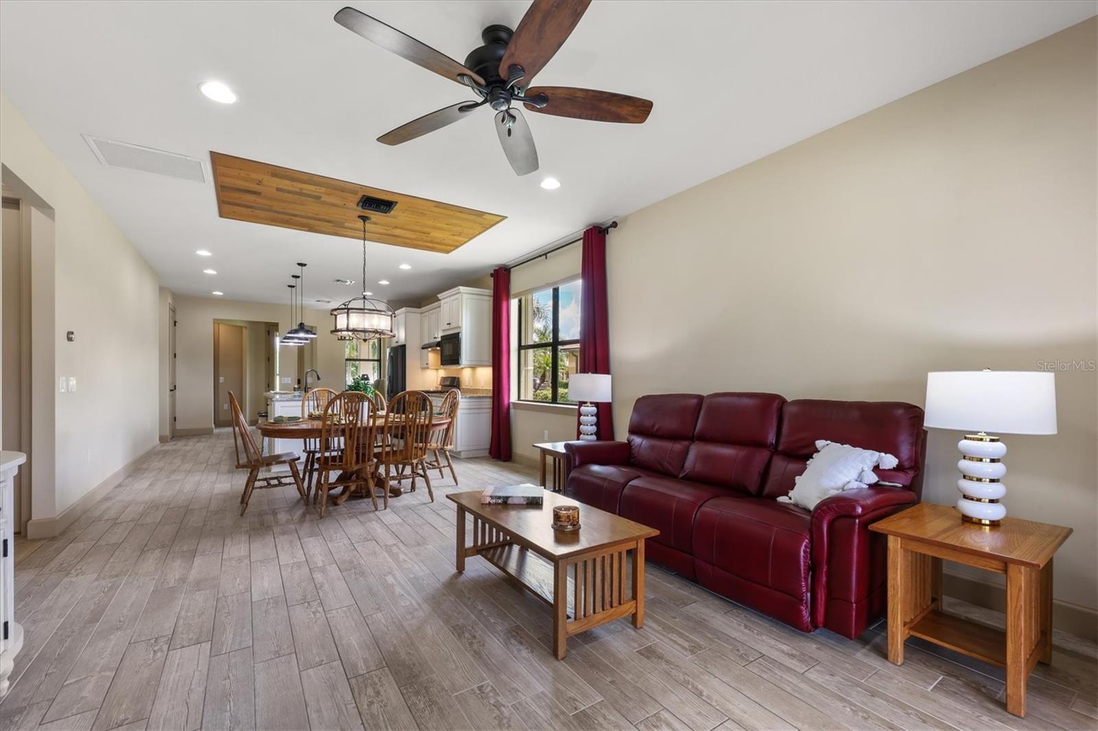 Single Family Residence at 17523 HAMPTON FALLS TER, BRADENTON, photo 17 of 77
