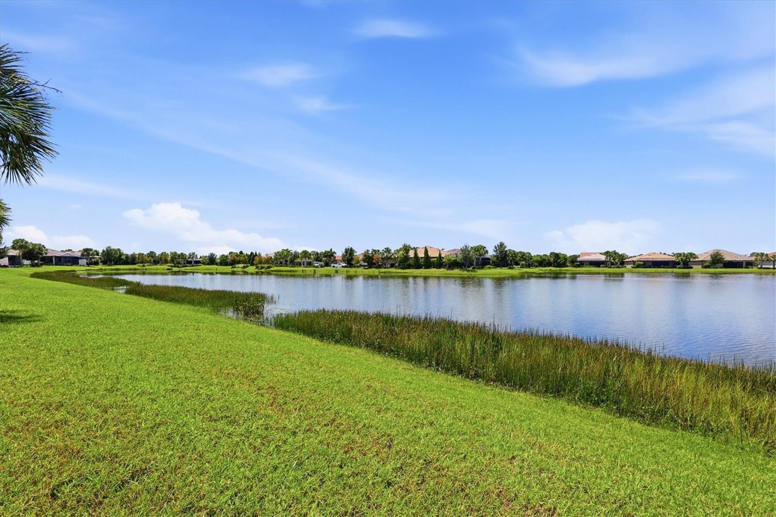 Single Family Residence at 17523 HAMPTON FALLS TER, BRADENTON, photo 36 of 77