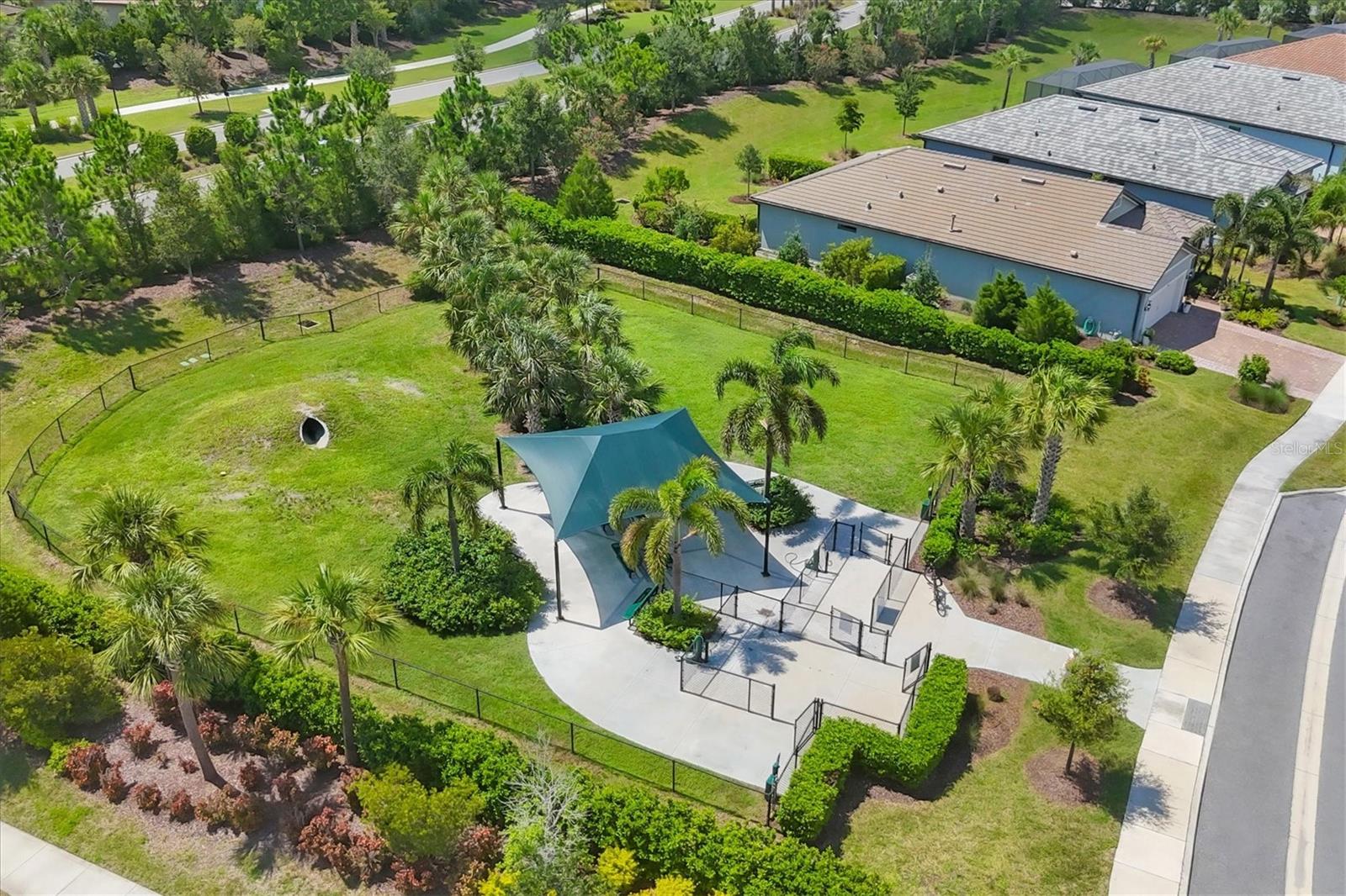 Single Family Residence at 17523 HAMPTON FALLS TER, BRADENTON, photo 59 of 77