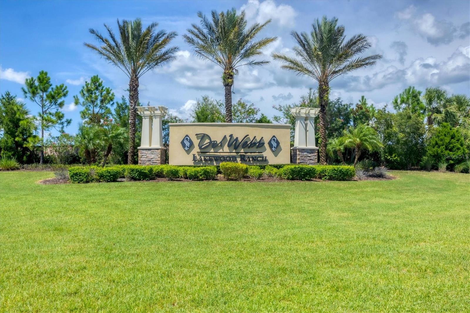 Single Family Residence at 17523 HAMPTON FALLS TER, BRADENTON, photo 61 of 77