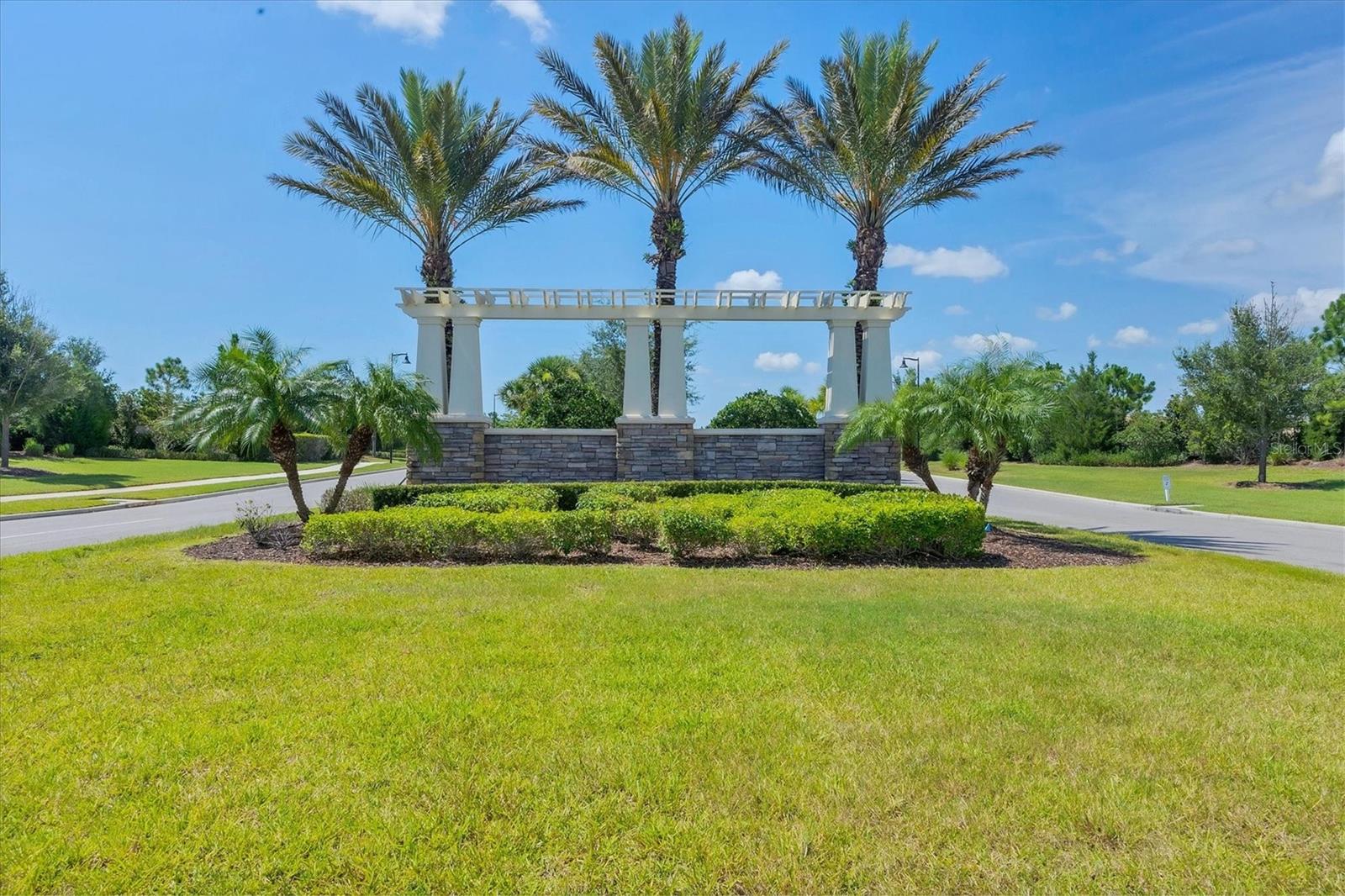 Single Family Residence at 17523 HAMPTON FALLS TER, BRADENTON, photo 63 of 77