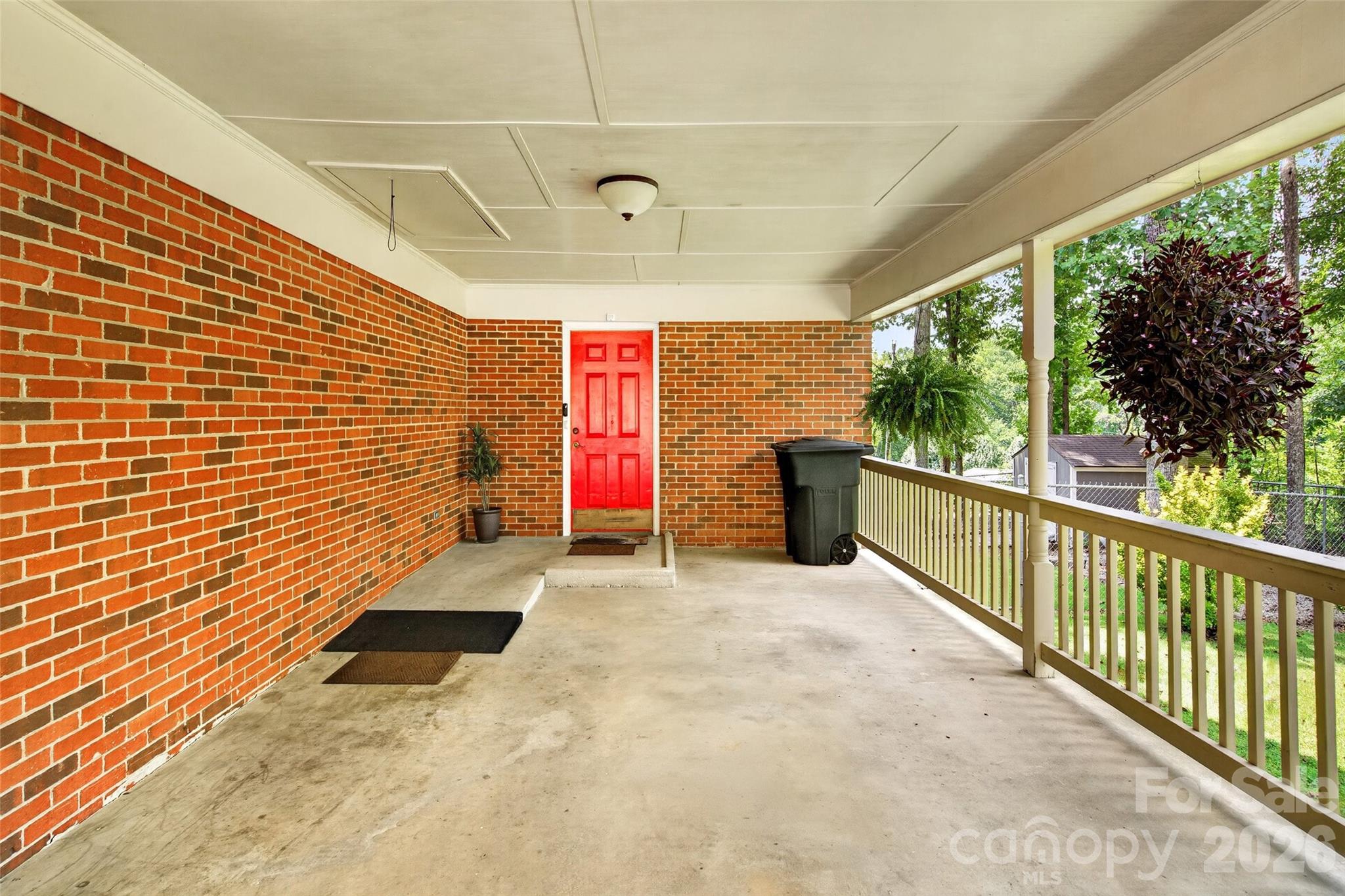 Single Family Residence at 146 Cobblestone Drive, Marion, photo 7 of 48