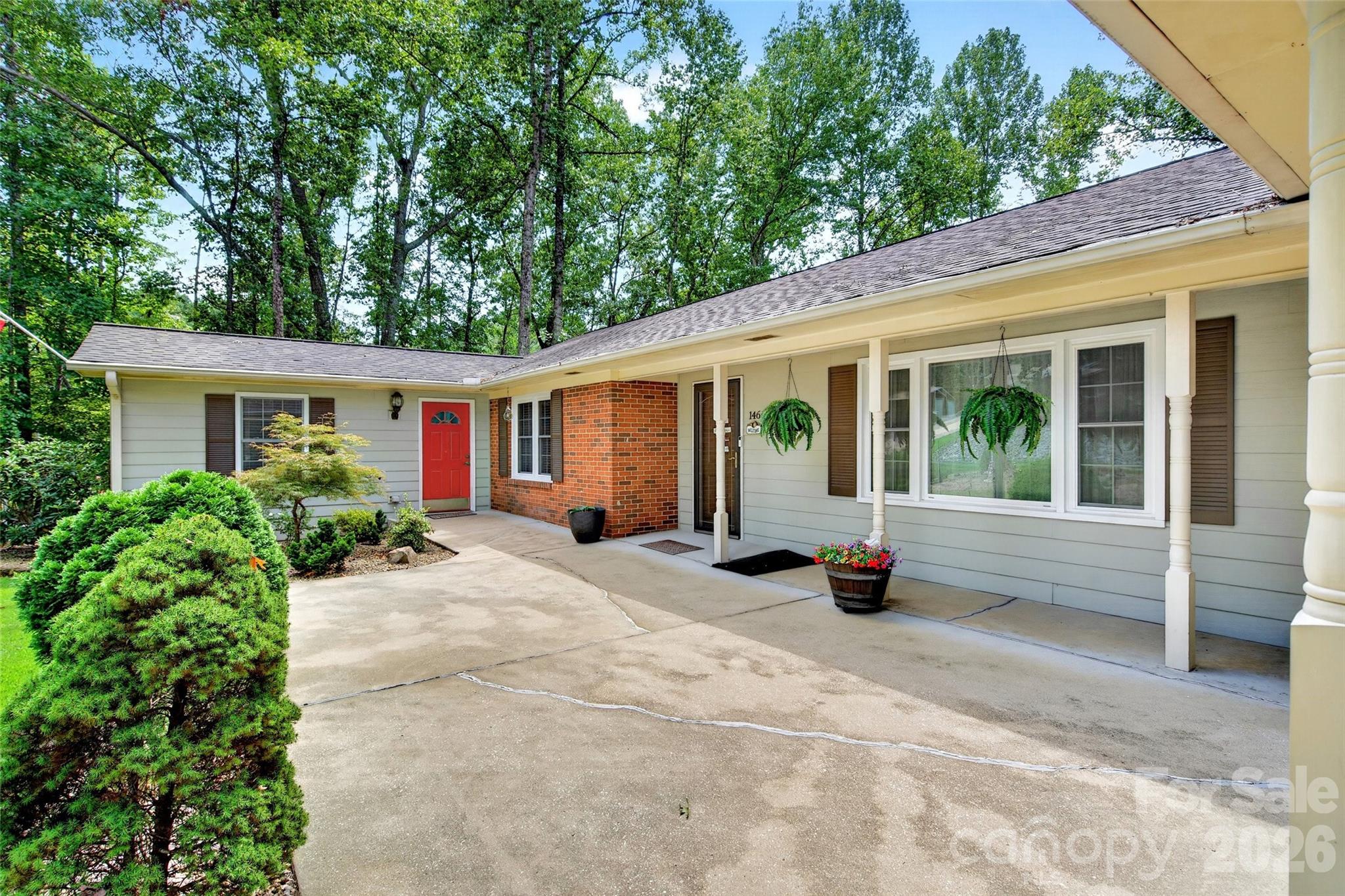 Single Family Residence at 146 Cobblestone Drive, Marion, photo 3 of 48