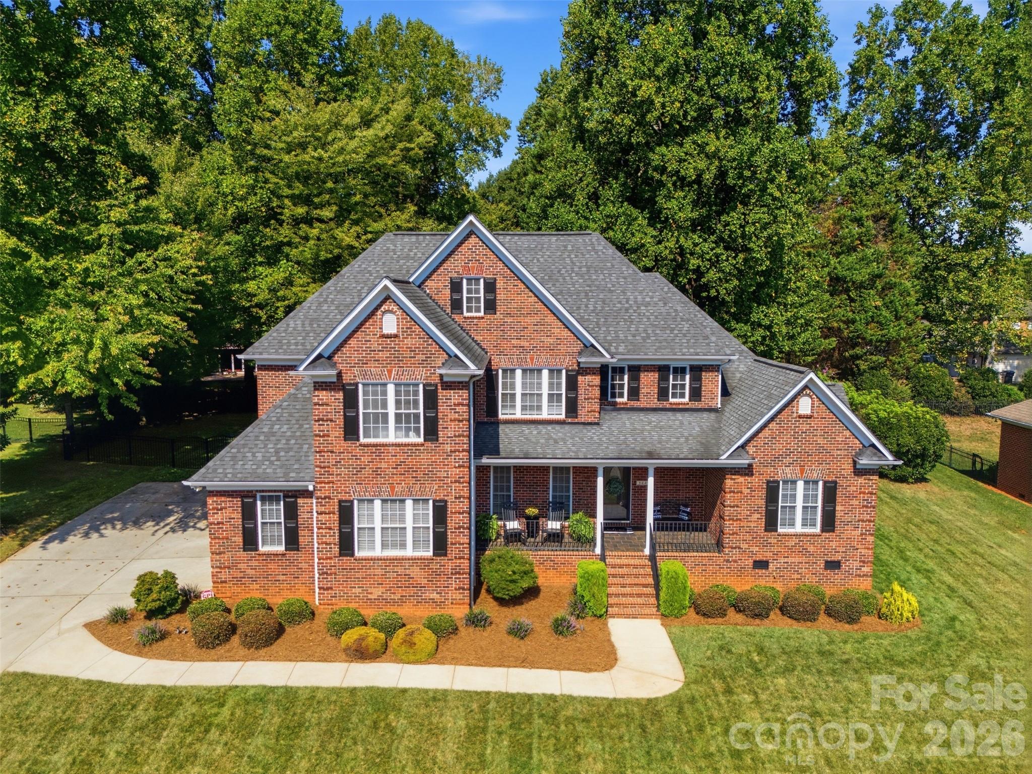 Single Family Residence at 3449 Araglin Drive, Gastonia, photo 3 of 48
