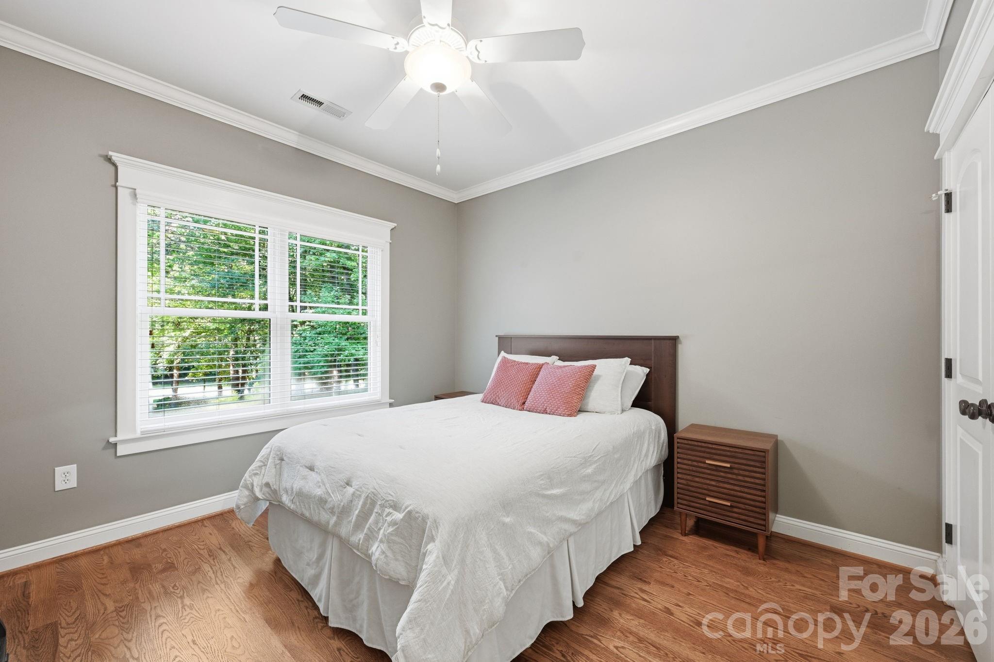 Bedroom 3 (includes an ensuite bath) - 121 E Callicutt Trail, Mooresville