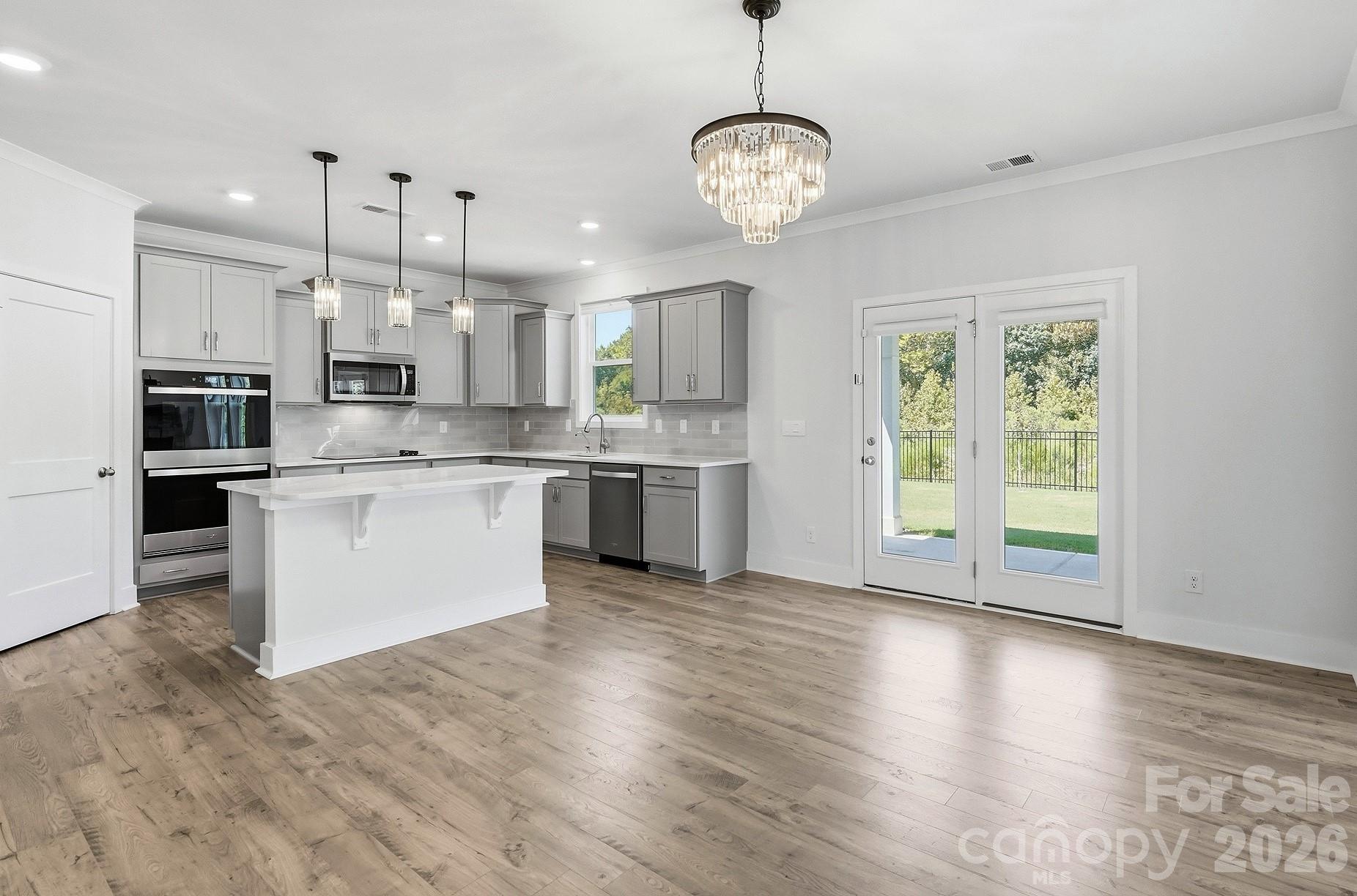 Chef's Dream Kitchen - 1060 Merganser Way, Indian Trail