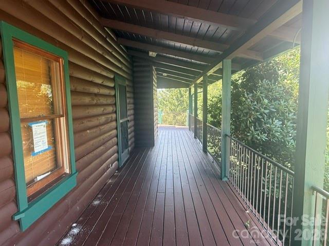 Single Family Residence at 124 Woodard Lane, Hayesville, photo 2 of 14