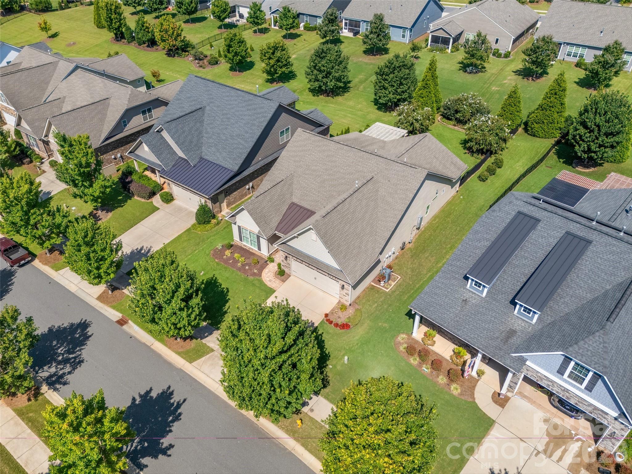 Single Family Residence at 420 Trillium Way, Belmont, photo 28 of 32