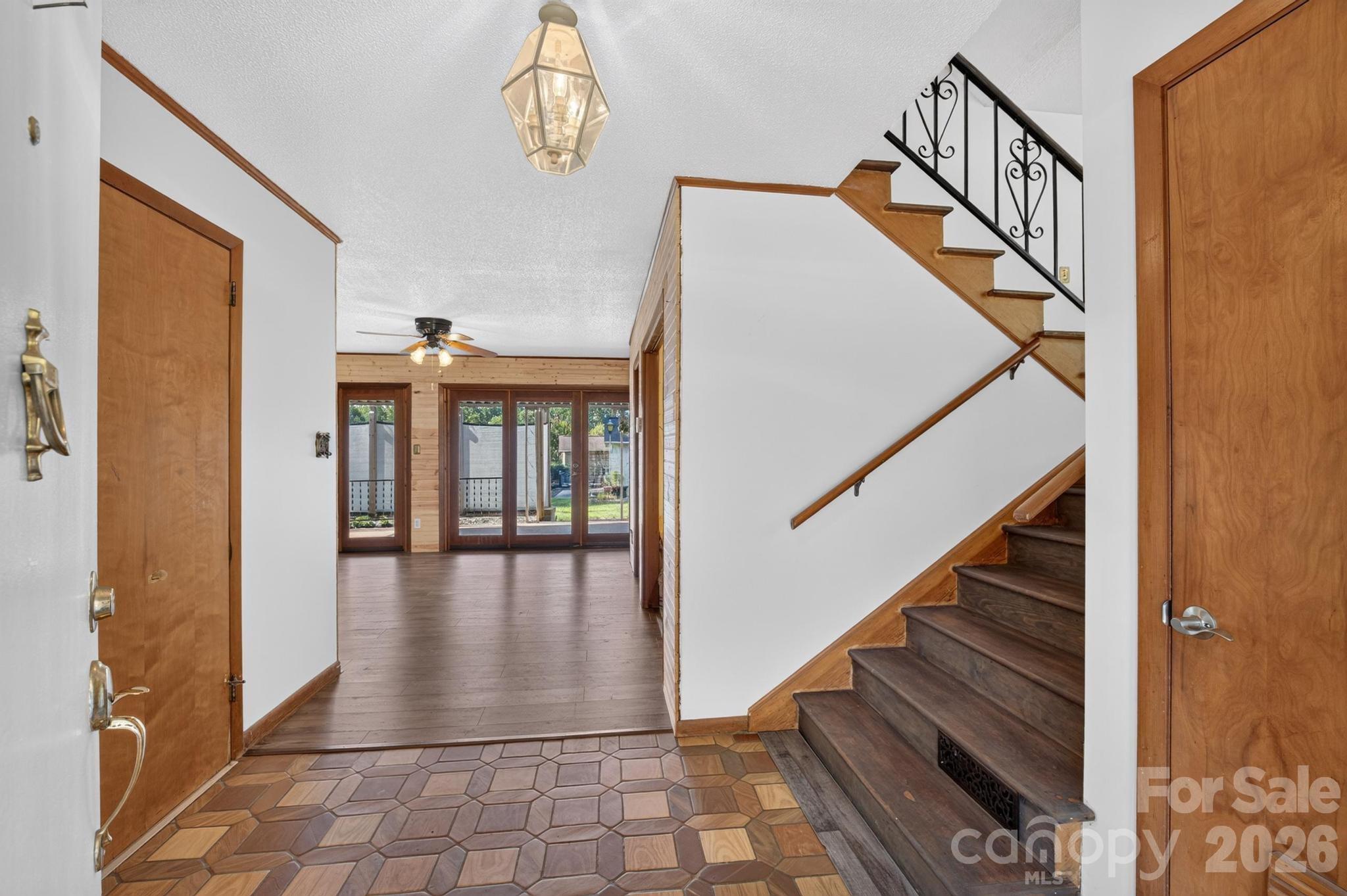 Entryway - 2661 Tiffany Street, Conover