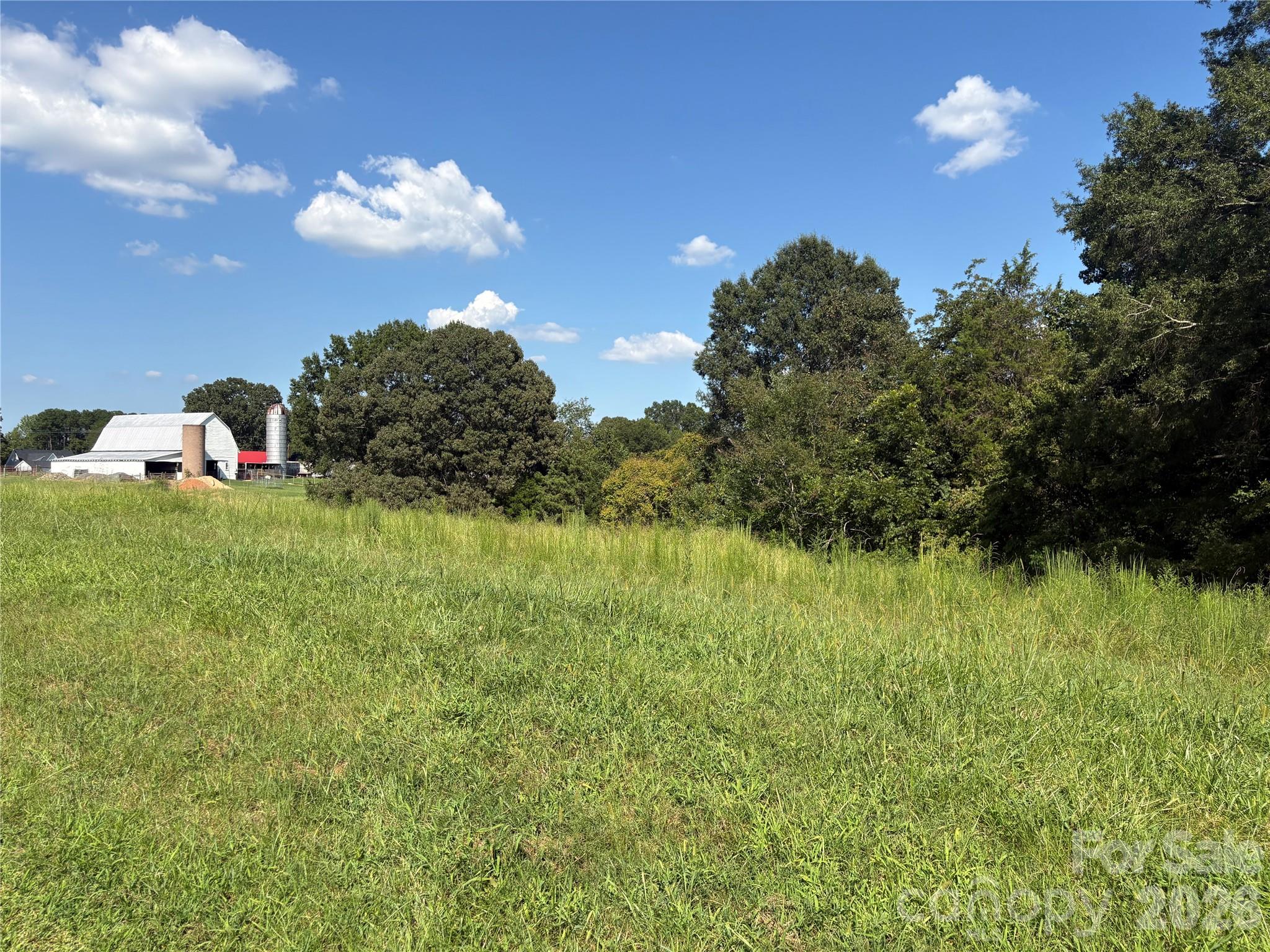 000 Airpark Drive