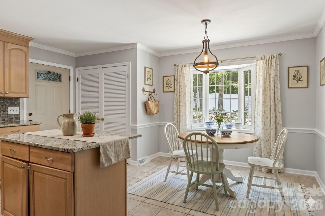 Virtually Staged - 3545 N Lakeshore Drive, Clemmons