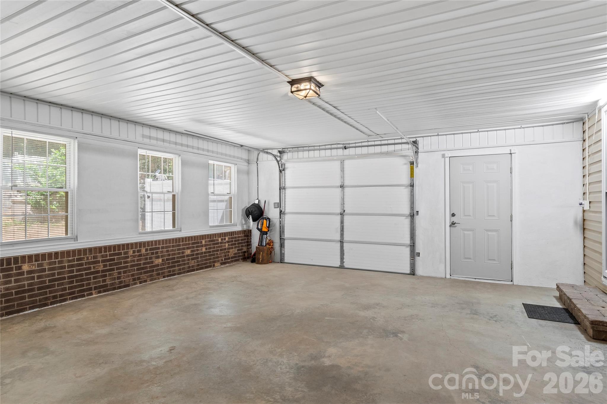 Garage interior - 3545 N Lakeshore Drive, Clemmons